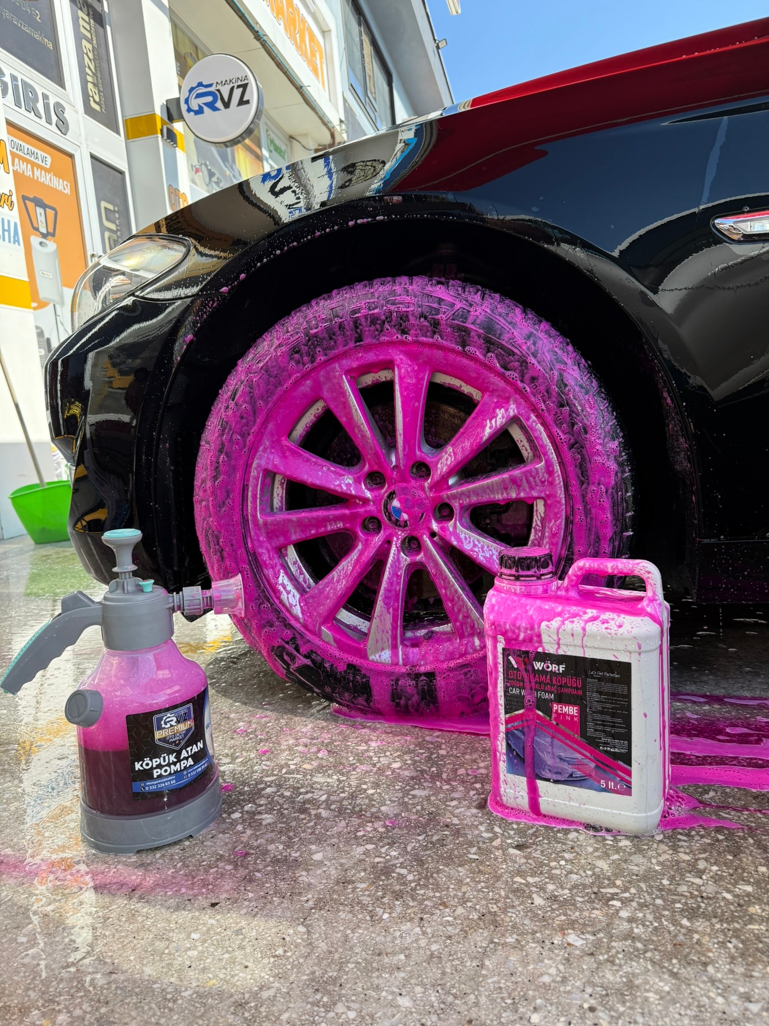 Wörf %90 Cilalı Yoğun Köpük Pembe Oto Şampuanı 5 LT.