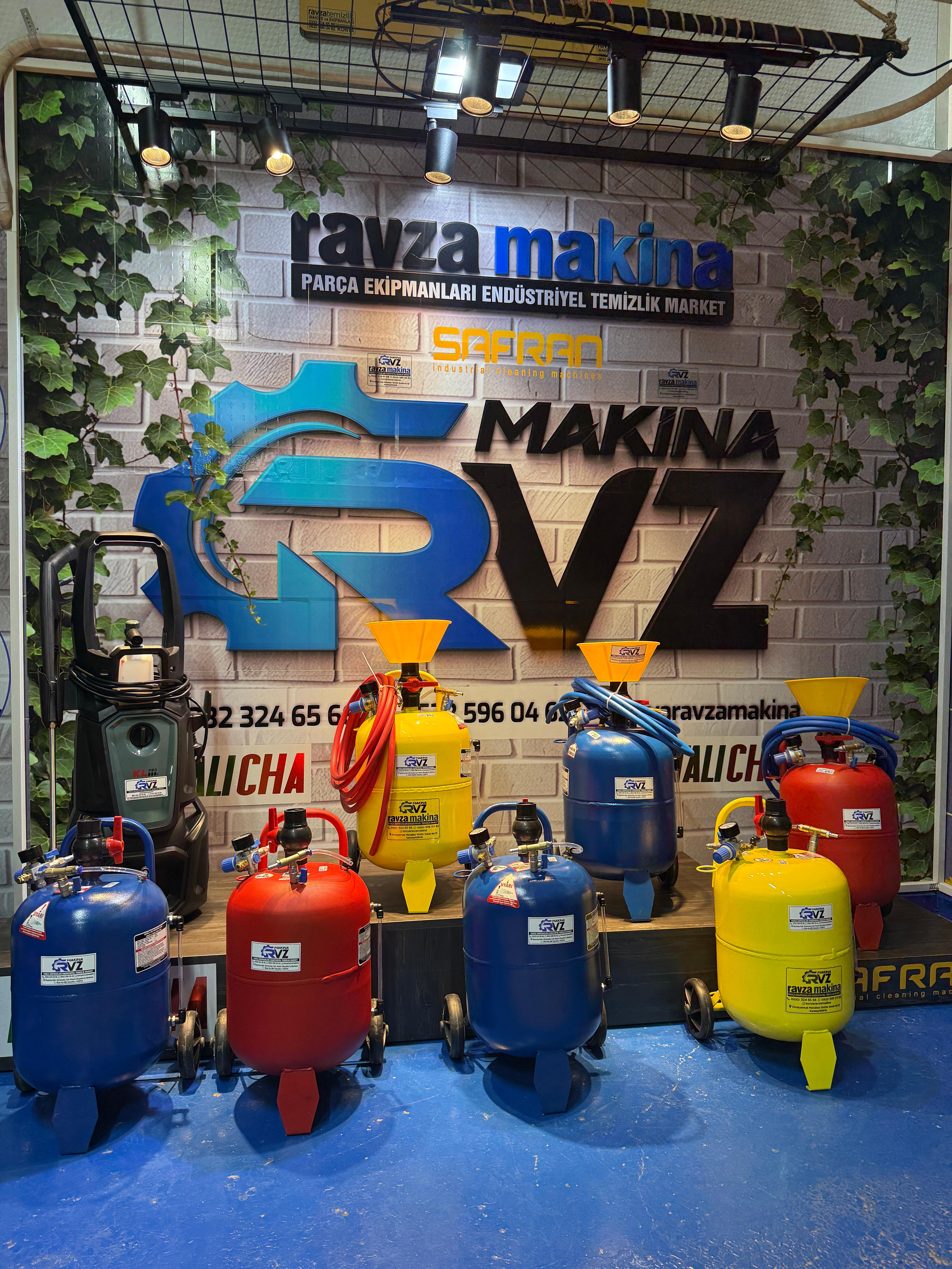 Rvz Köpük ve Sıvı Püskürtme Tankı 30 LT.