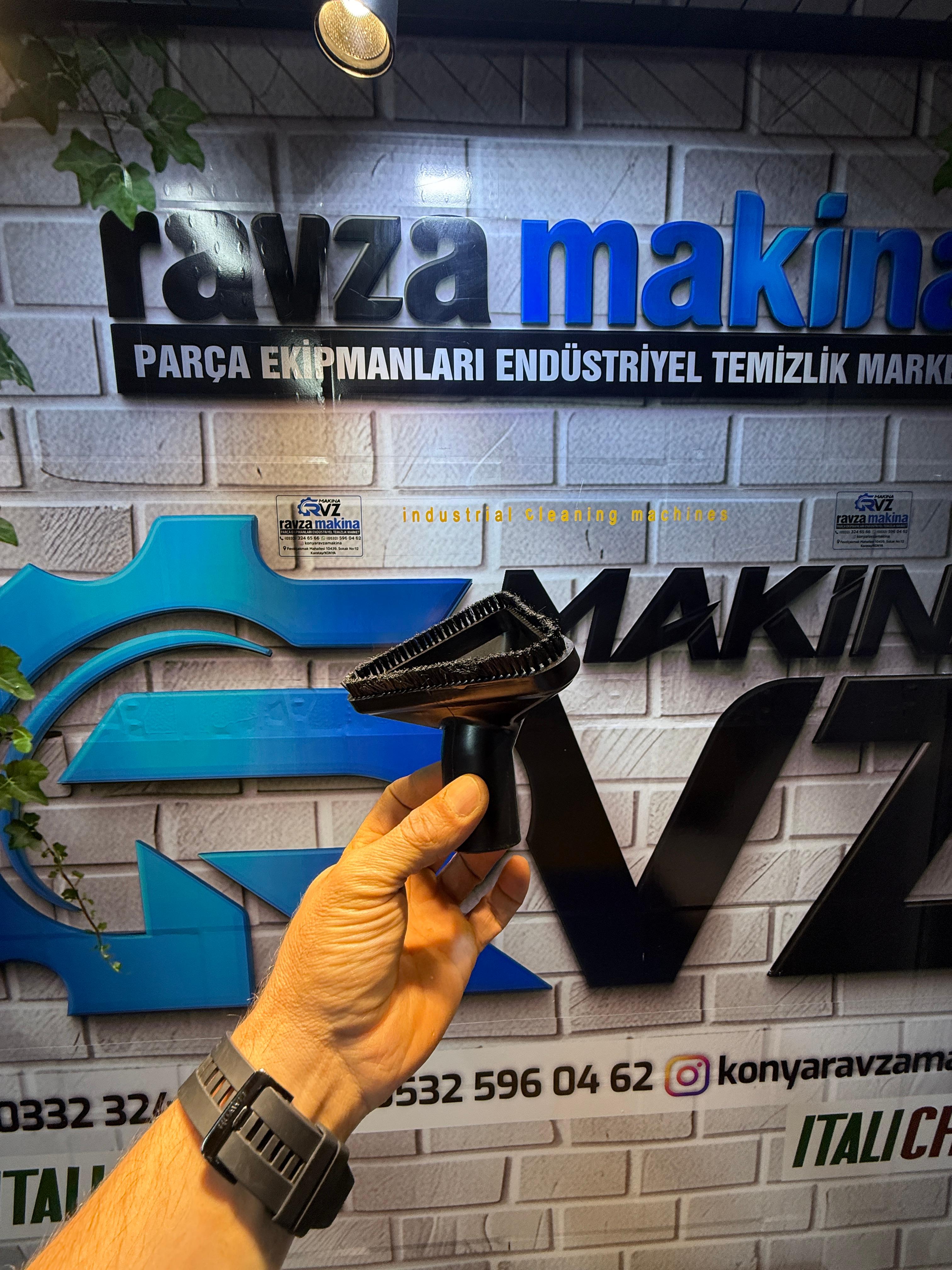 Rvz Süpürge Toz Çektirme Fırçalı Üçgen Aparatı
