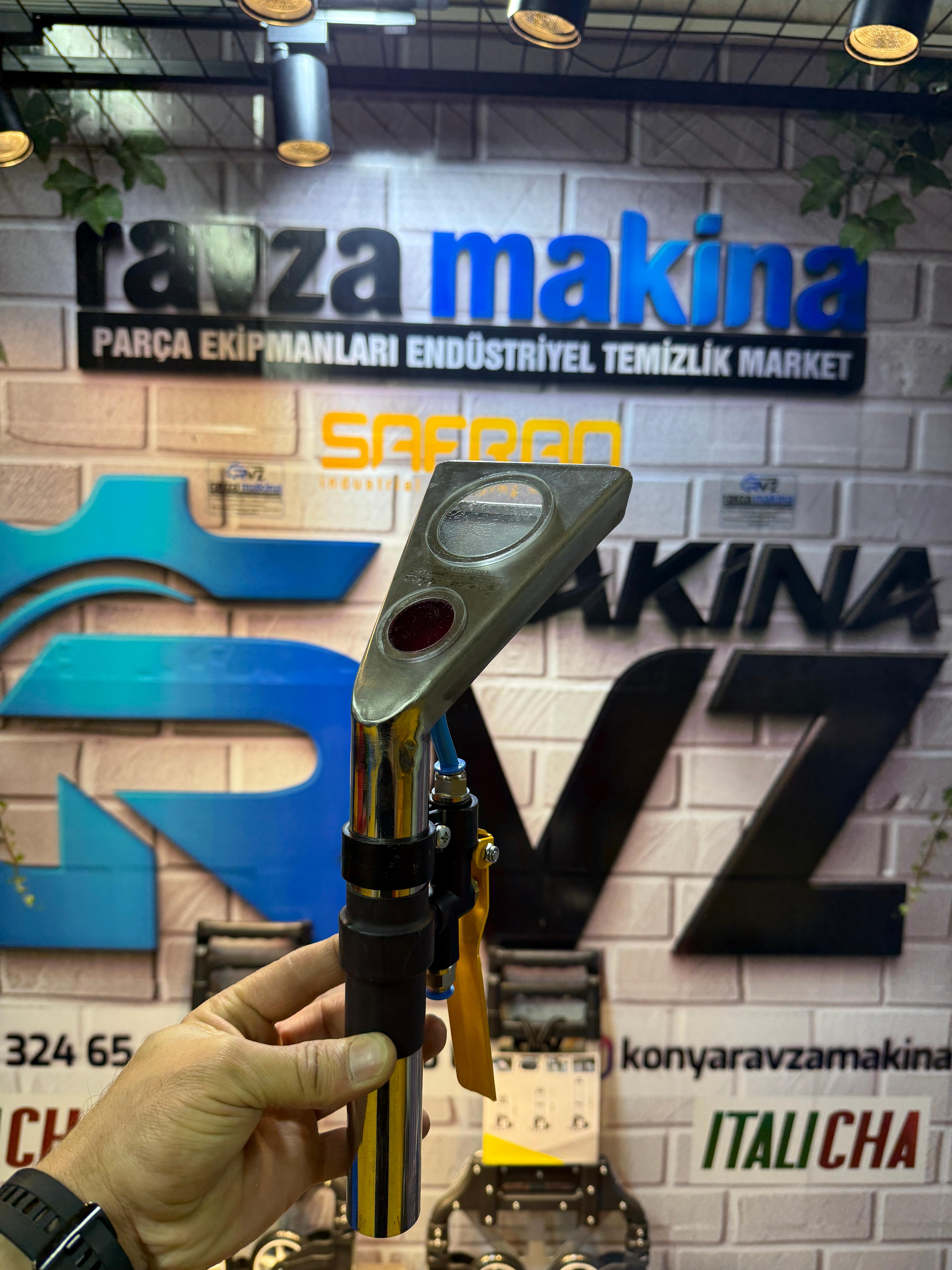 Karcher Puzzi 8/1 - 10/1 Uyumlu Krom Koltuk Aparatı