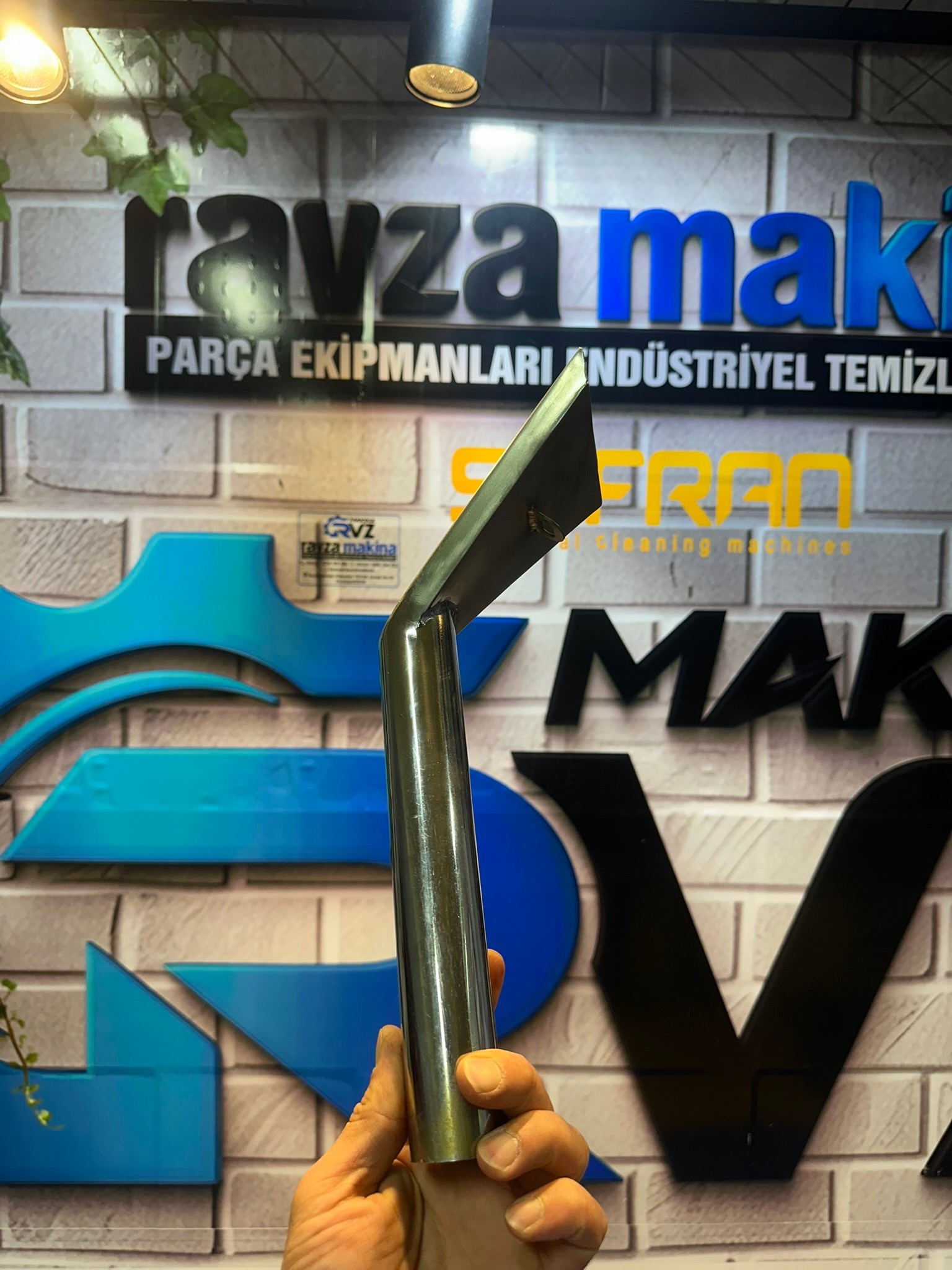 Rvz Safran / Anafor / Star / Fantom / Çözüm ve Vantos Uyumlu Krom Tetiksiz Koltuk Aparatı