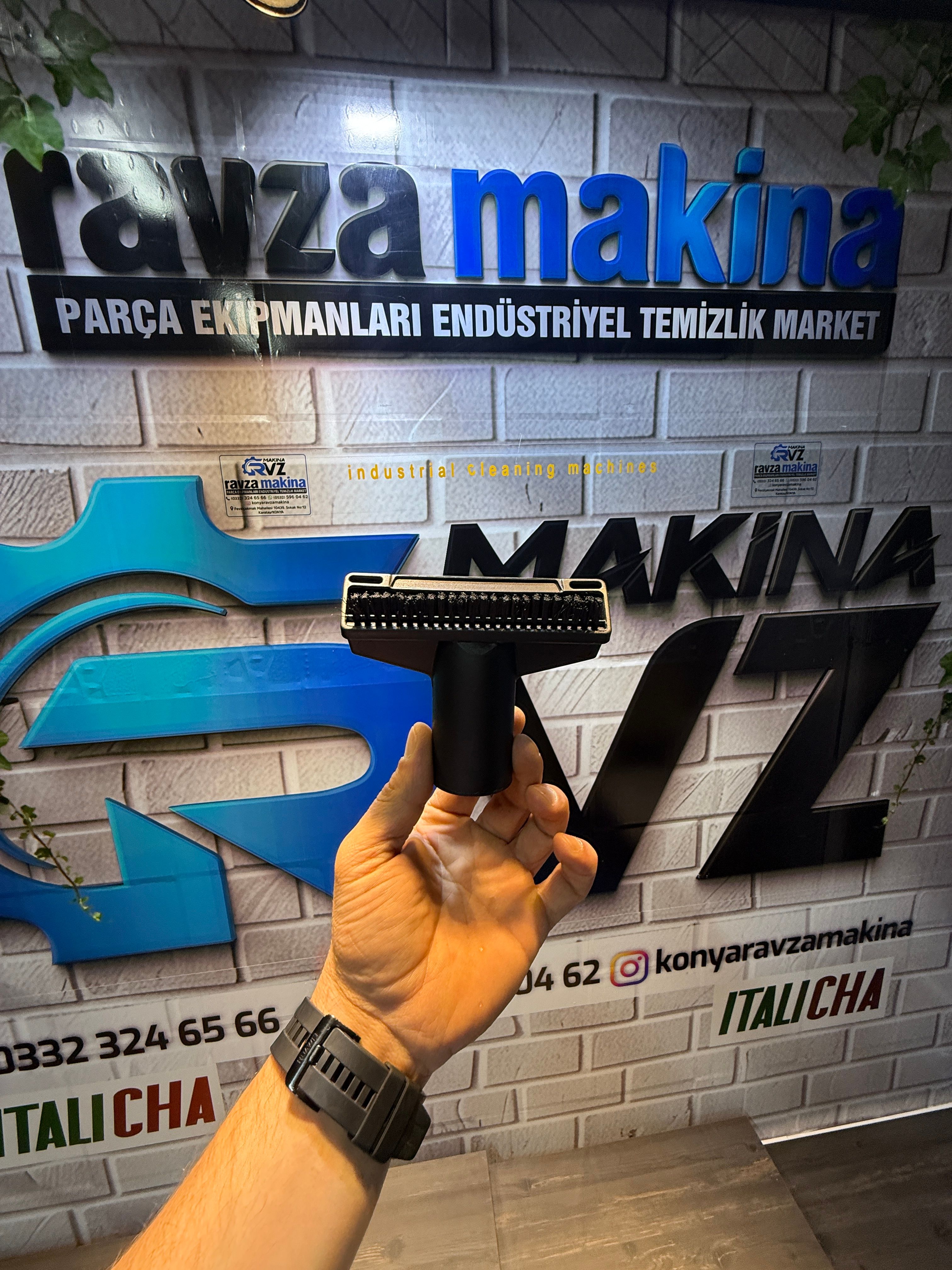 Rvz Süpürge Toz Çektirme Fırçalı Aparat