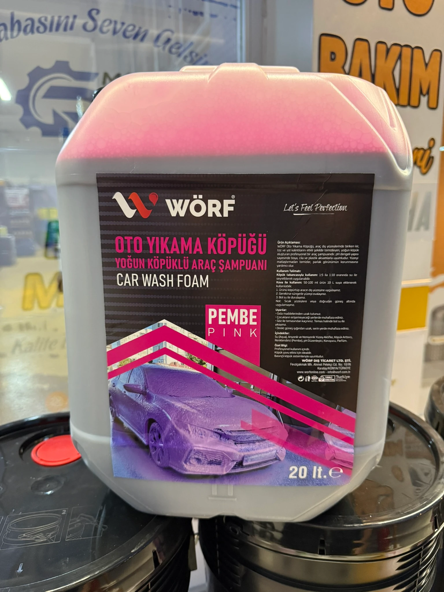 Wörf %90 Cilalı Yoğun Köpük Pembe Oto Şampuanı 20 LT.