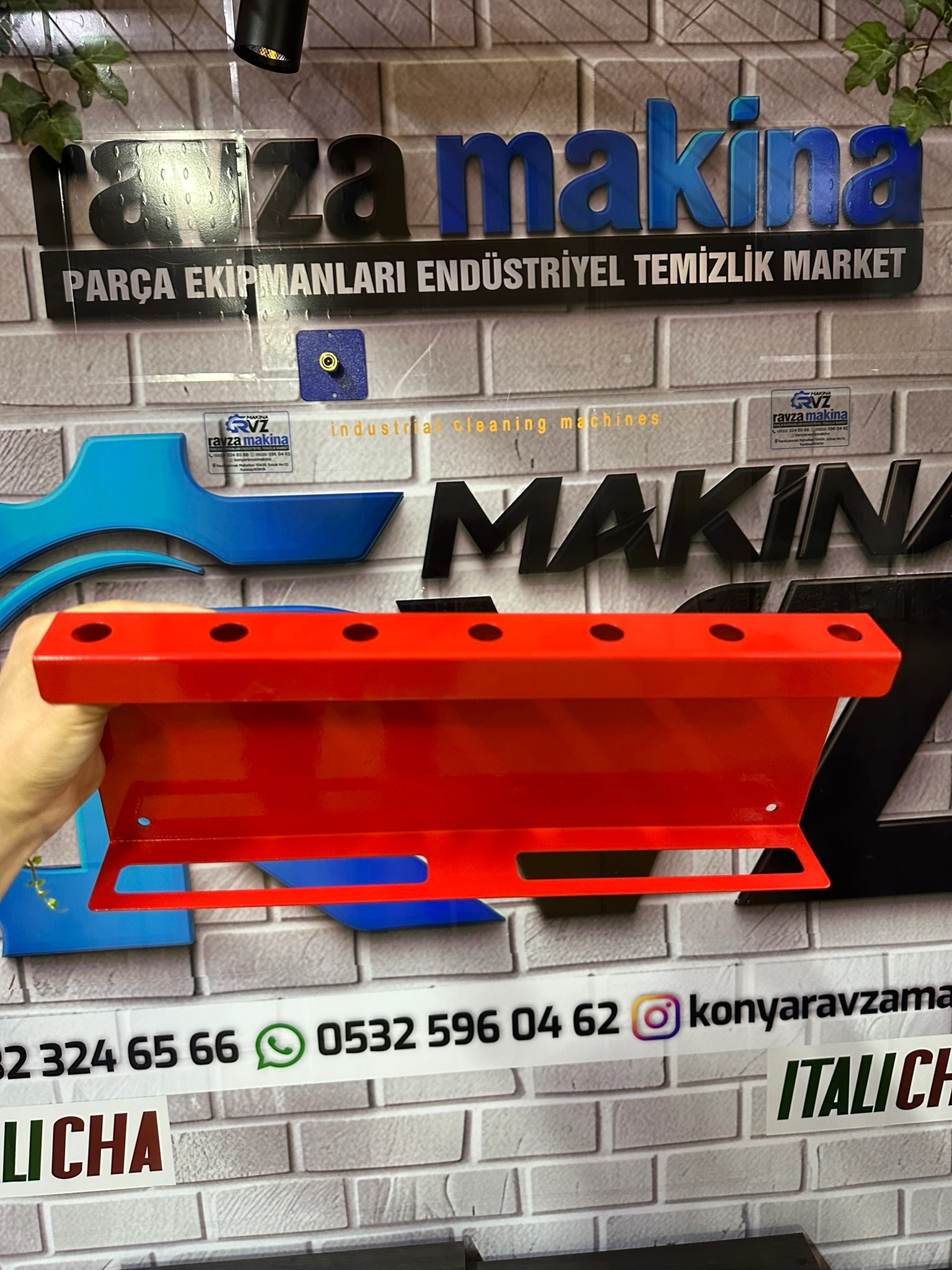 Rvz Detay Fırça - Sprey Aparatı / Oto Detay Düzenleyici - Kırmızı Renk