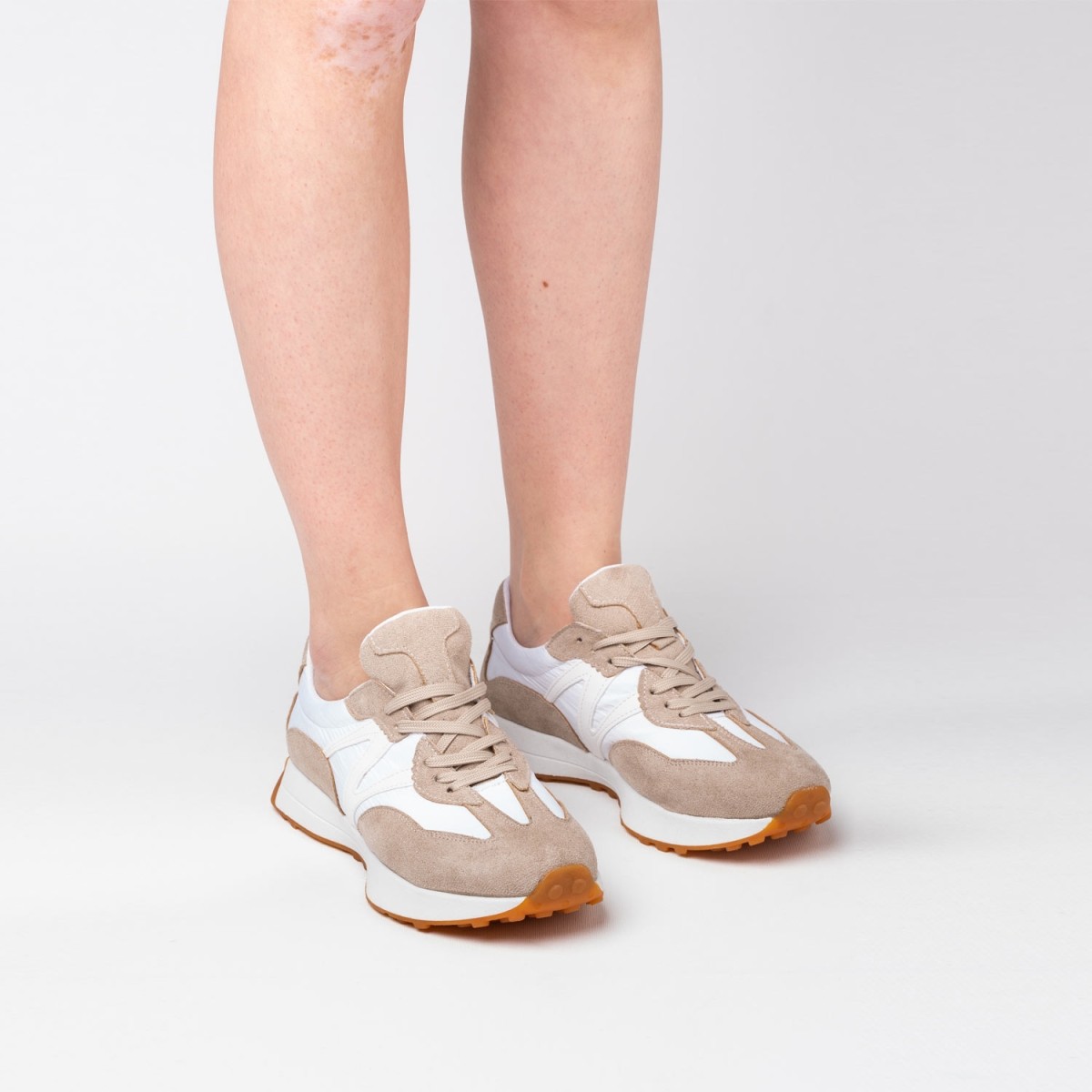 Gryta Süet Tekstil Detaylı Kalın Tabanlı Sneaker Spor Ayakkabı Beyaz