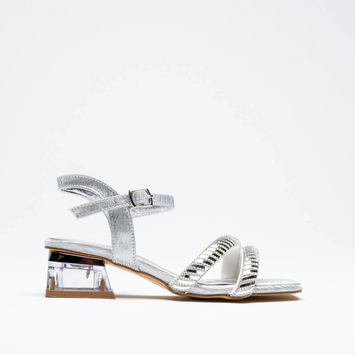 Tekstil Taşlı Kalın Kısa Topuklu Sandalet - Gümüş