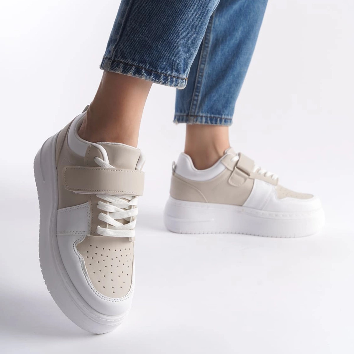 Kalın Tabanlı Sneaker Spor Ayakkabı - Beyaz