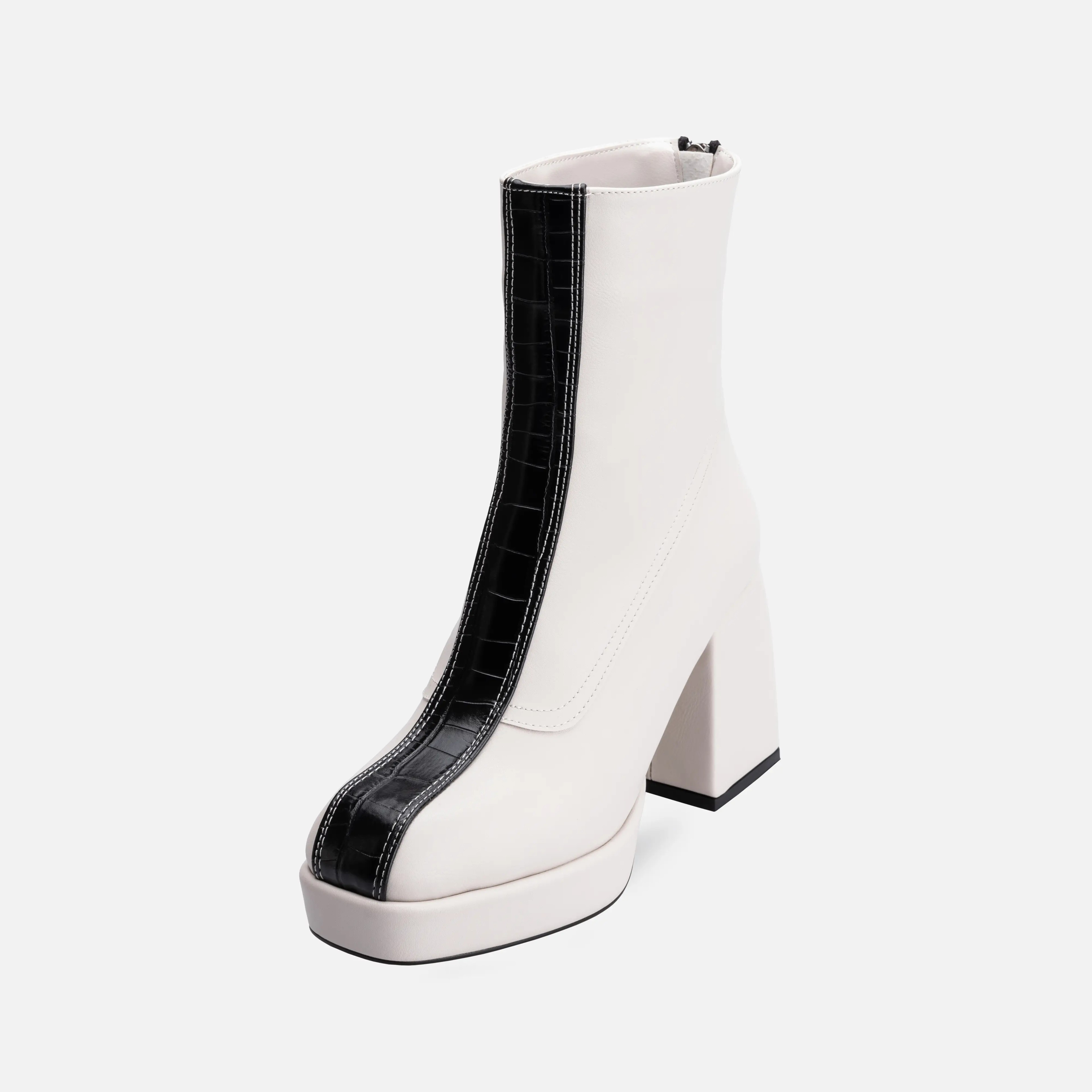 Evey Krokodil Desen Detaylı Platform Topuklu Bot Kırık Beyaz