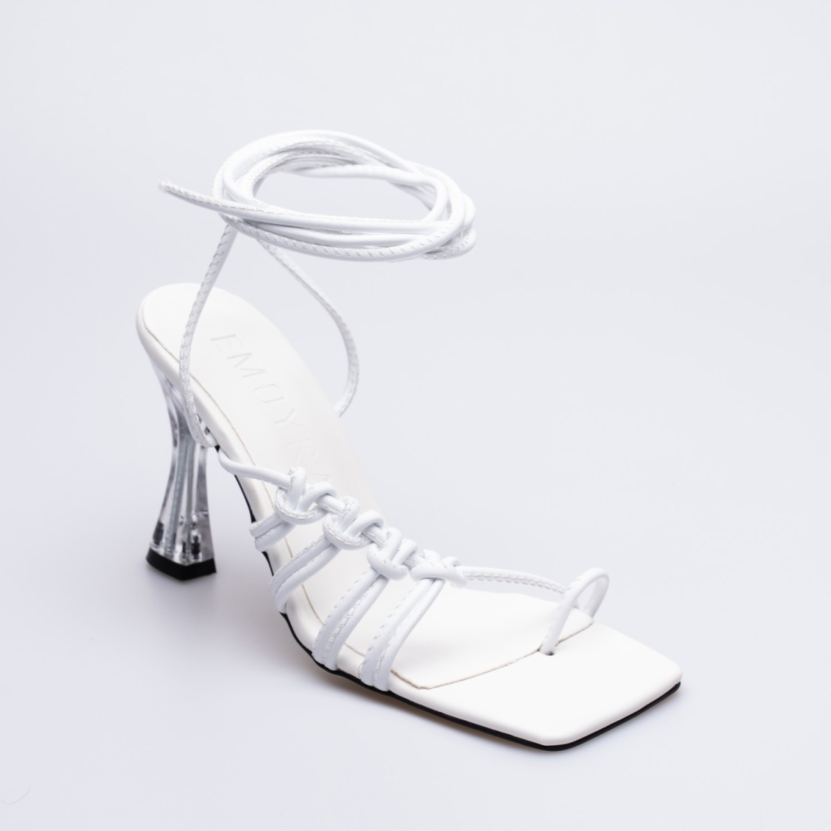 Vera İnce Yüksek Şeffaf Topuklu Ayakkabı Beyaz