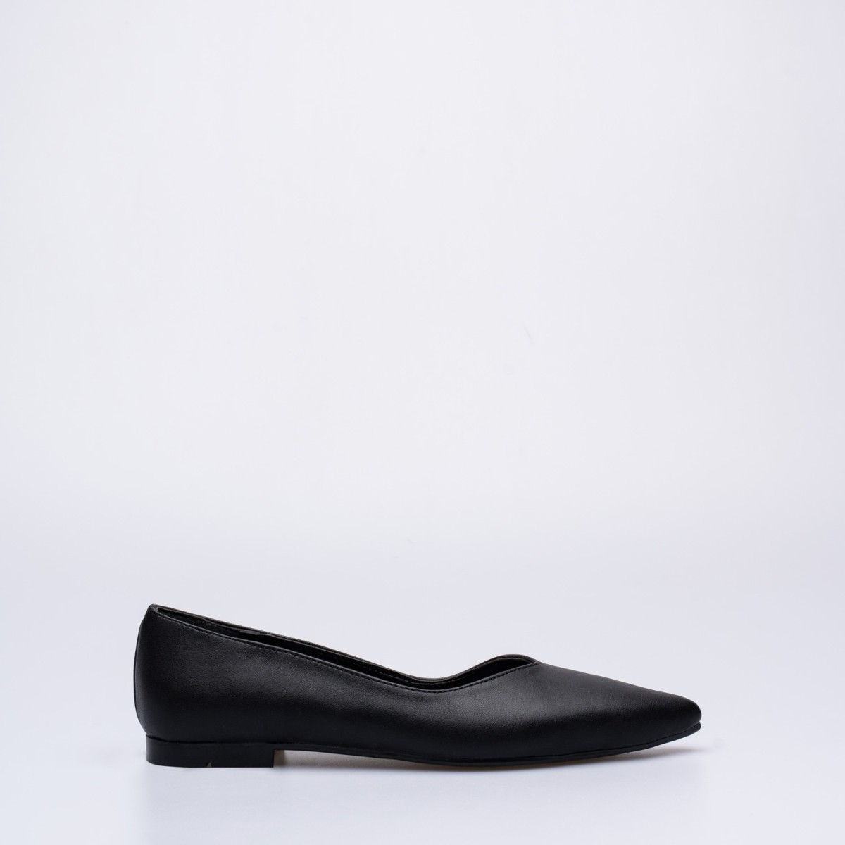 Lois Sivri Burun Babet Ayakkabı Siyah
