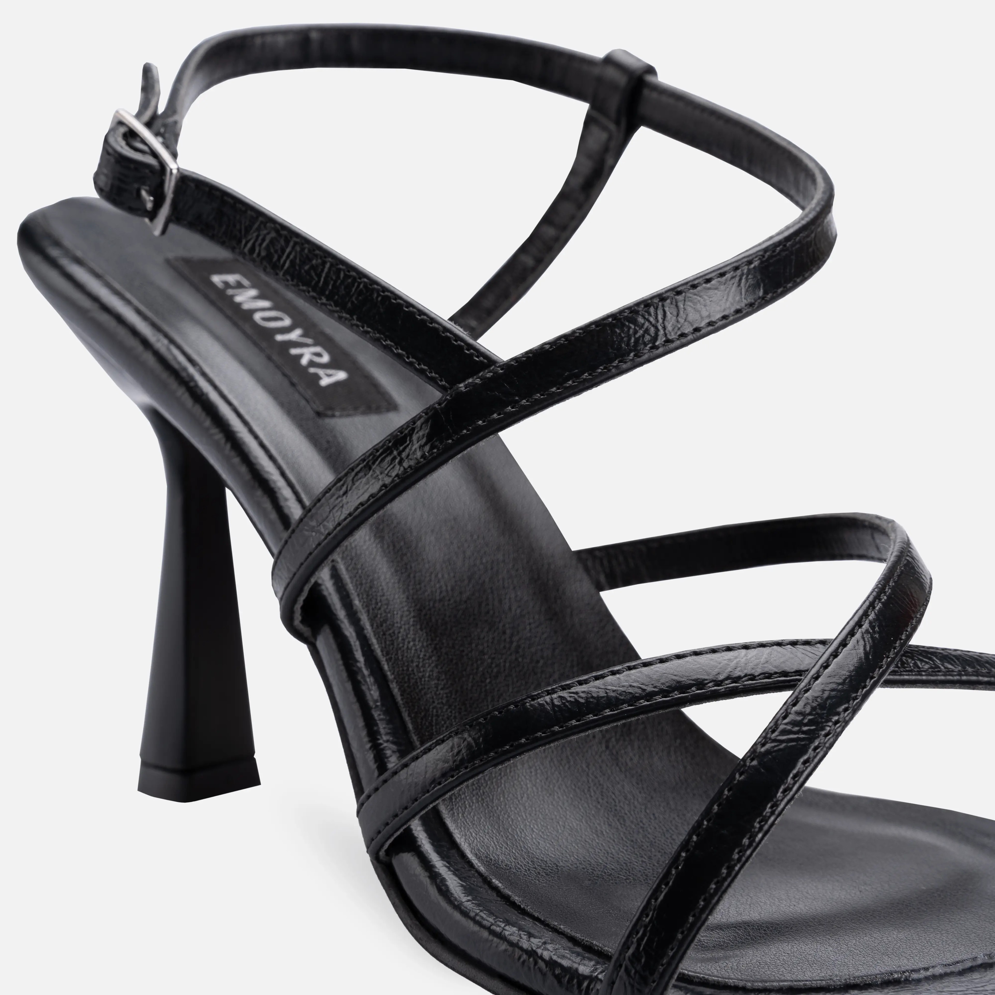 Metalik İnce Yüksek Topuklu Ayakkabı - Siyah