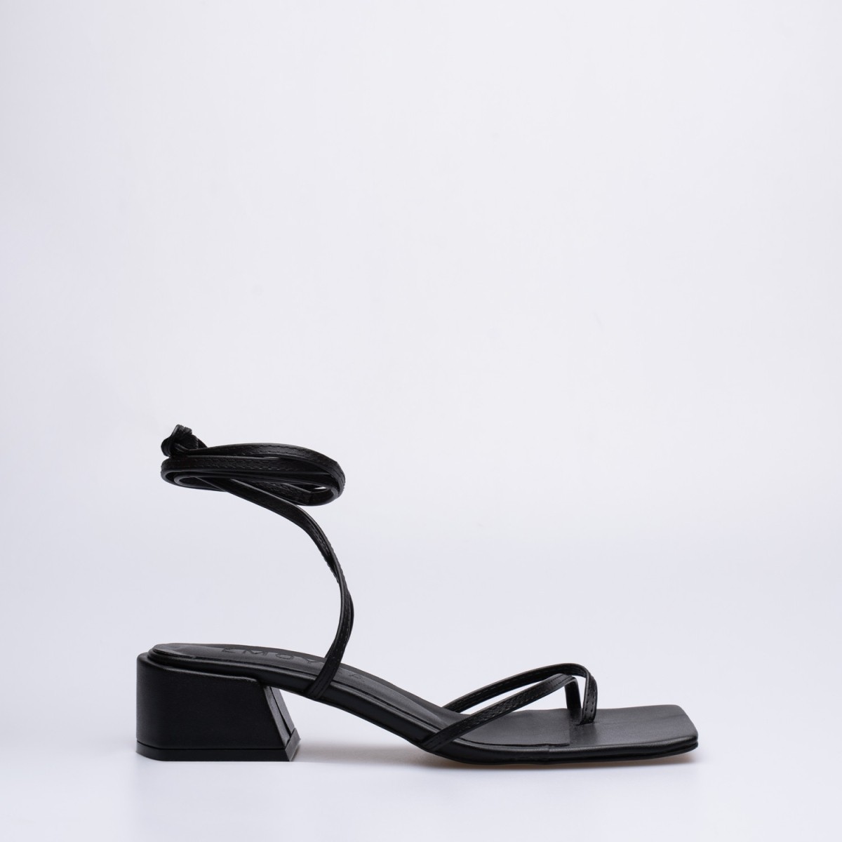 Raina Kalın Kısa Topuklu Sandalet Siyah