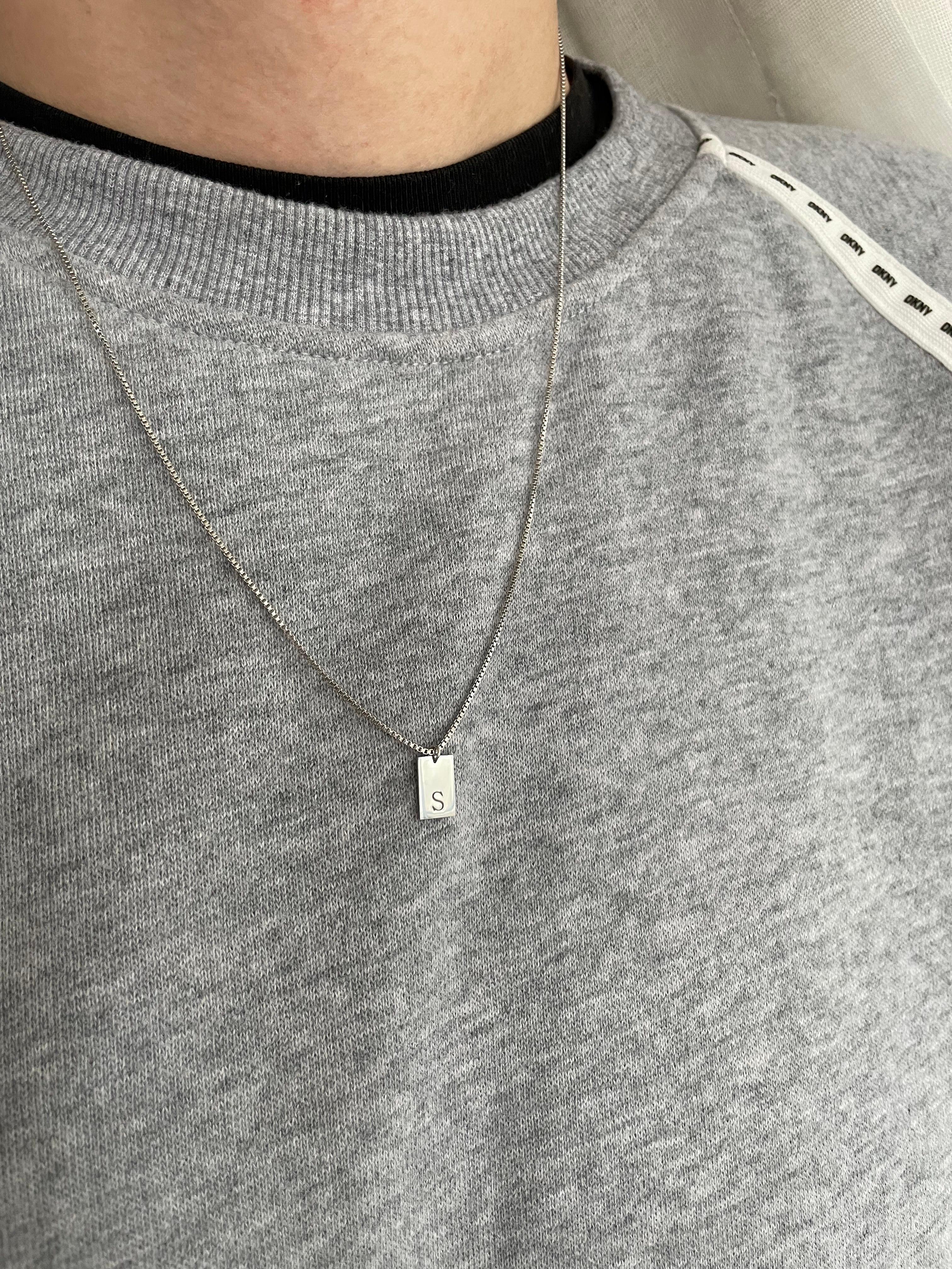925 Gümüş | Unisex Küplü Zincirli Harf Plaka Kolye