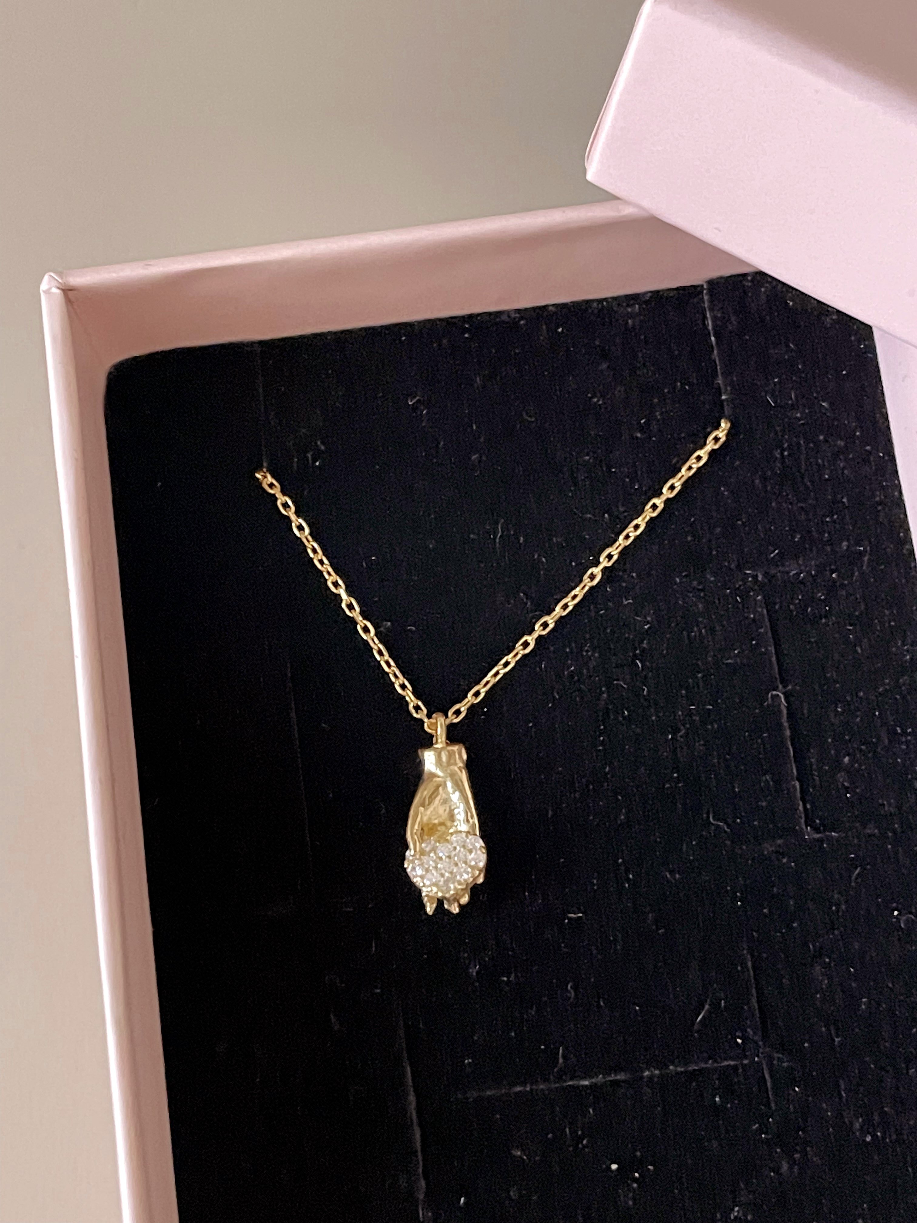 925 Gümüş | ''Holding Love'' Mini El Kolye