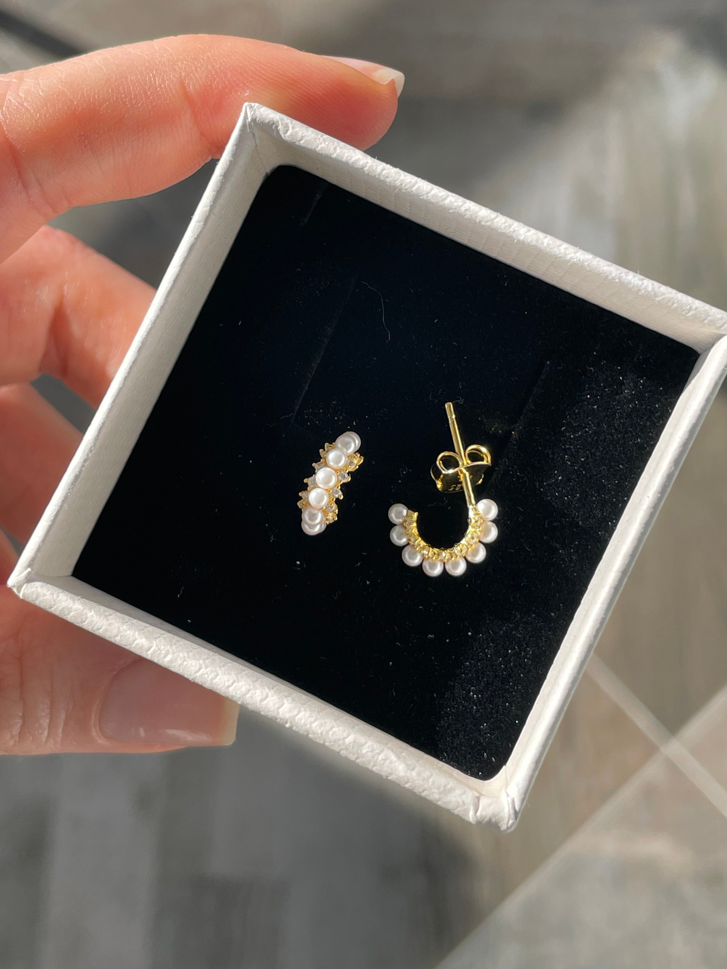 925 Gümüş | İthal İncili Mini Halka Küpe