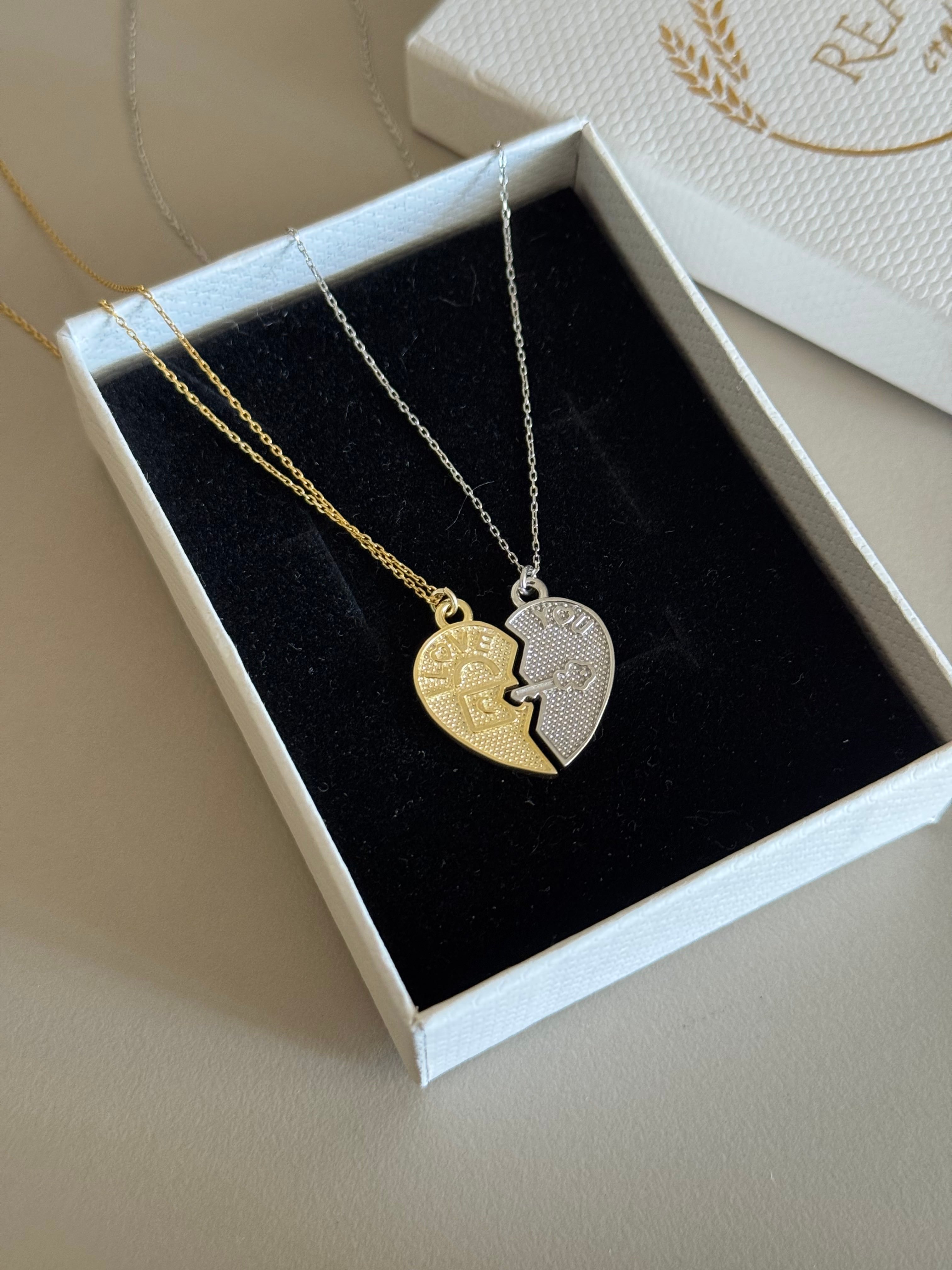 925 Gümüş | ''LOVE YOU'' Yazılı Çift Kolyesi