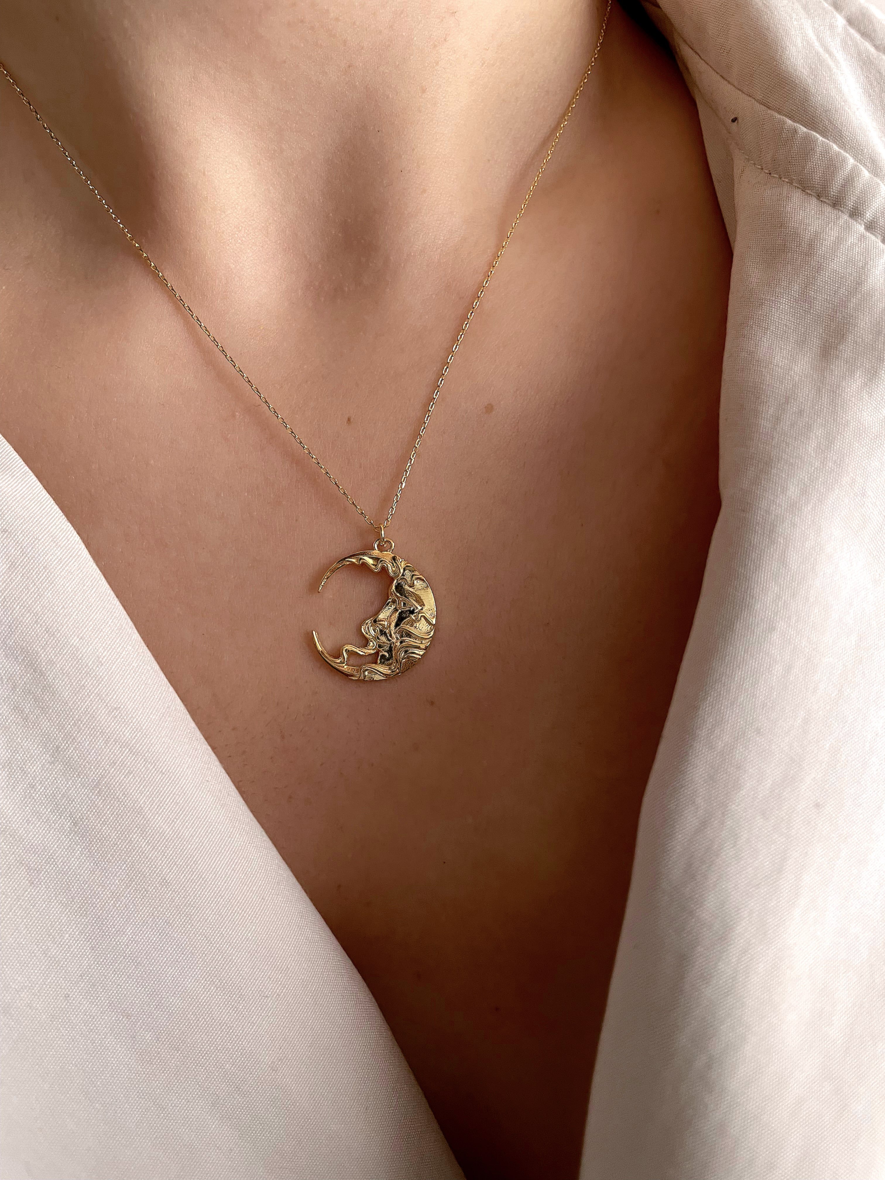 925 Gümüş | ''Wavy Moon'' Kolye