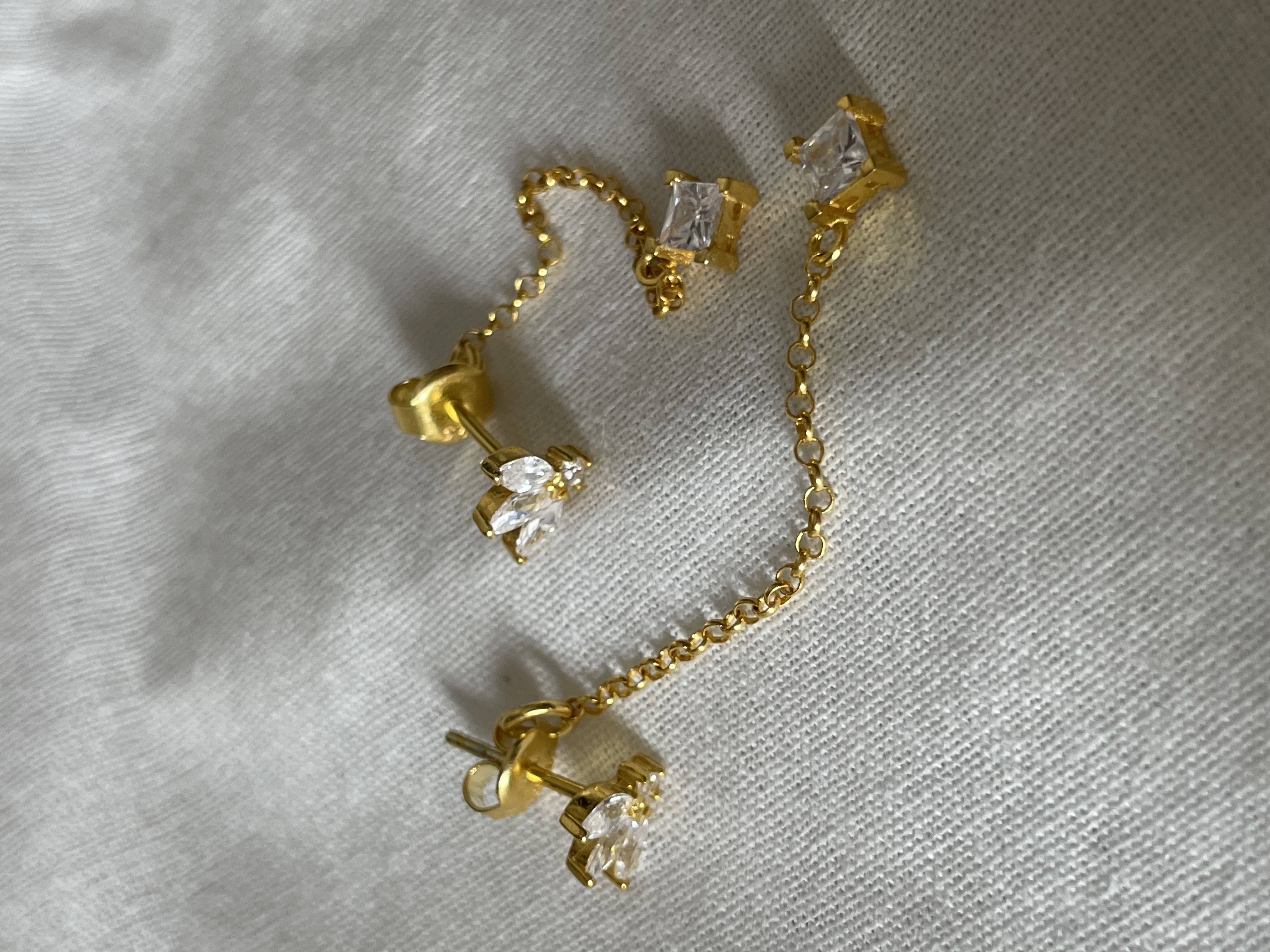 925 Gümüş | Taş Sallantılı Zincirli Çiçek Küpe