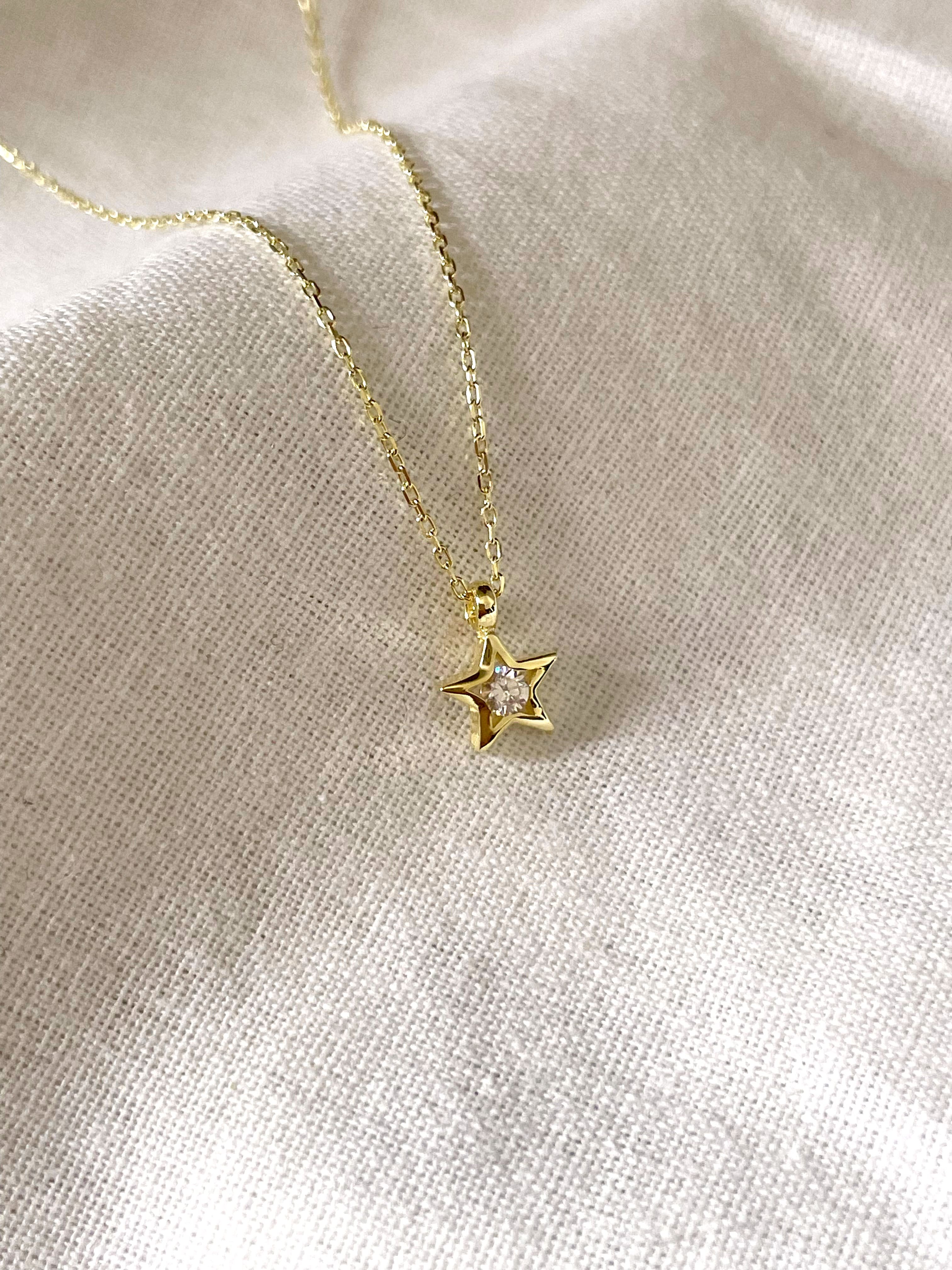 925 Gümüş | Yıldız Charm kolye