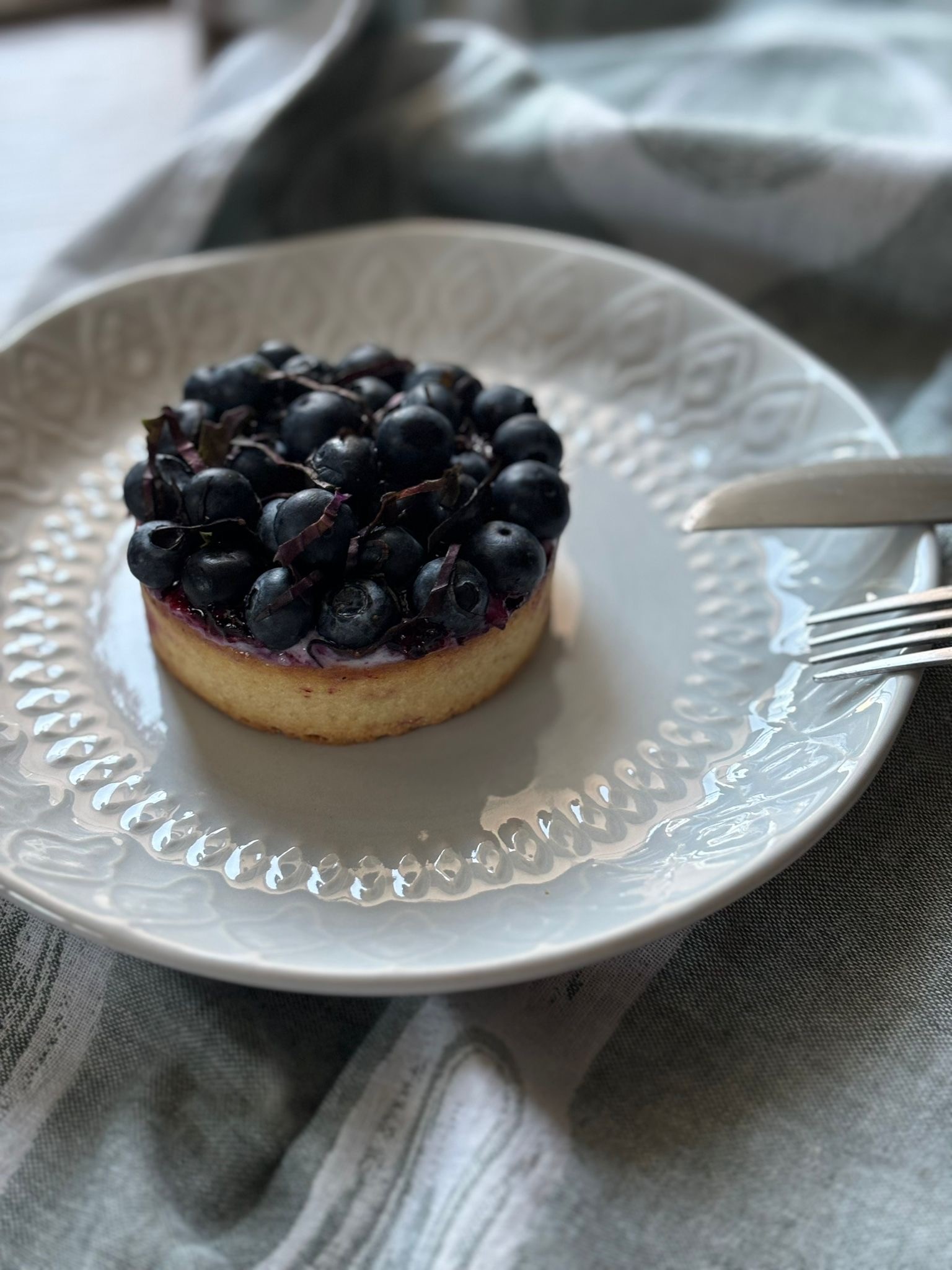 3 Çeşit Tartlar Serisi: Limonlu Ahududulu Tart & Yaban Mersinli Reyhanlı Tart & Çikolatalı Fındıklı Tart