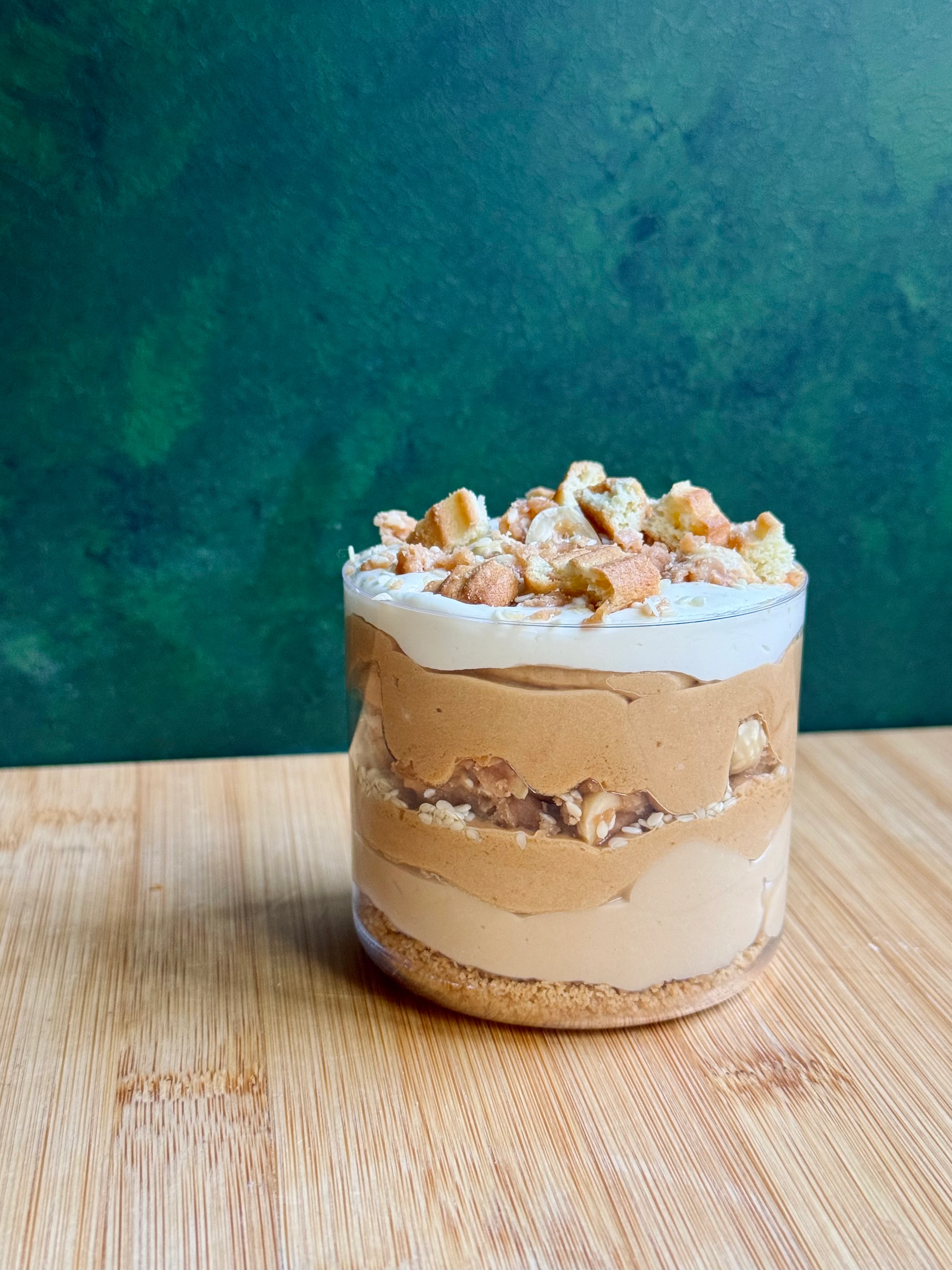 Profesyonel Danışmanlık Reçeteleri Serisi "Bölüm 1" Kuplar / Spoonful, Magnolia, Lotus Crumble Caramel Kup, Limon ve Frambuazlı No-bake Cheesecake Kup