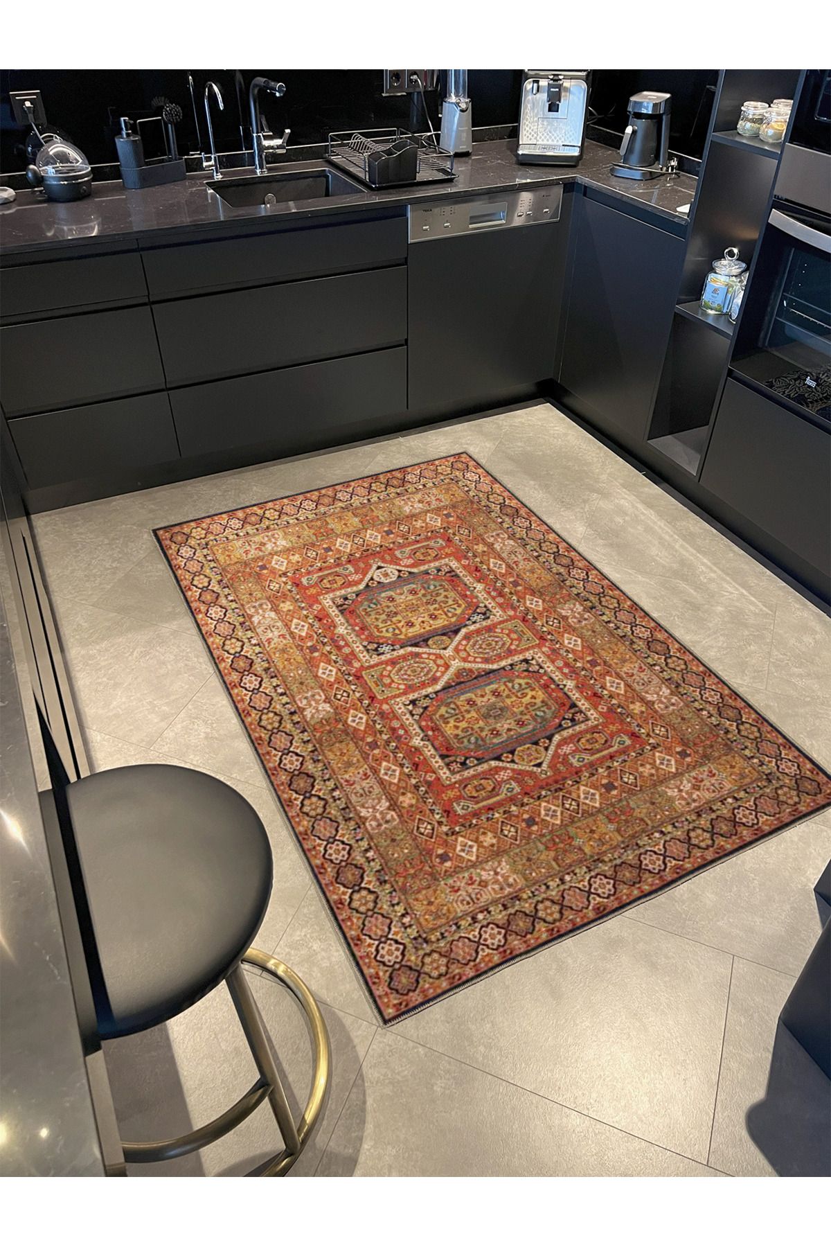 Açık Kahverengi Tonlarında Geometrik Desenli Dekoratif Halı 4062