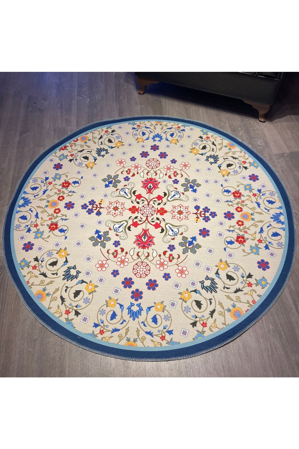 Mira 815 Çiçek Desen Mavi Tonlarında Dekoratif Kaymaz Taban Çap Yıkanabilir Halı