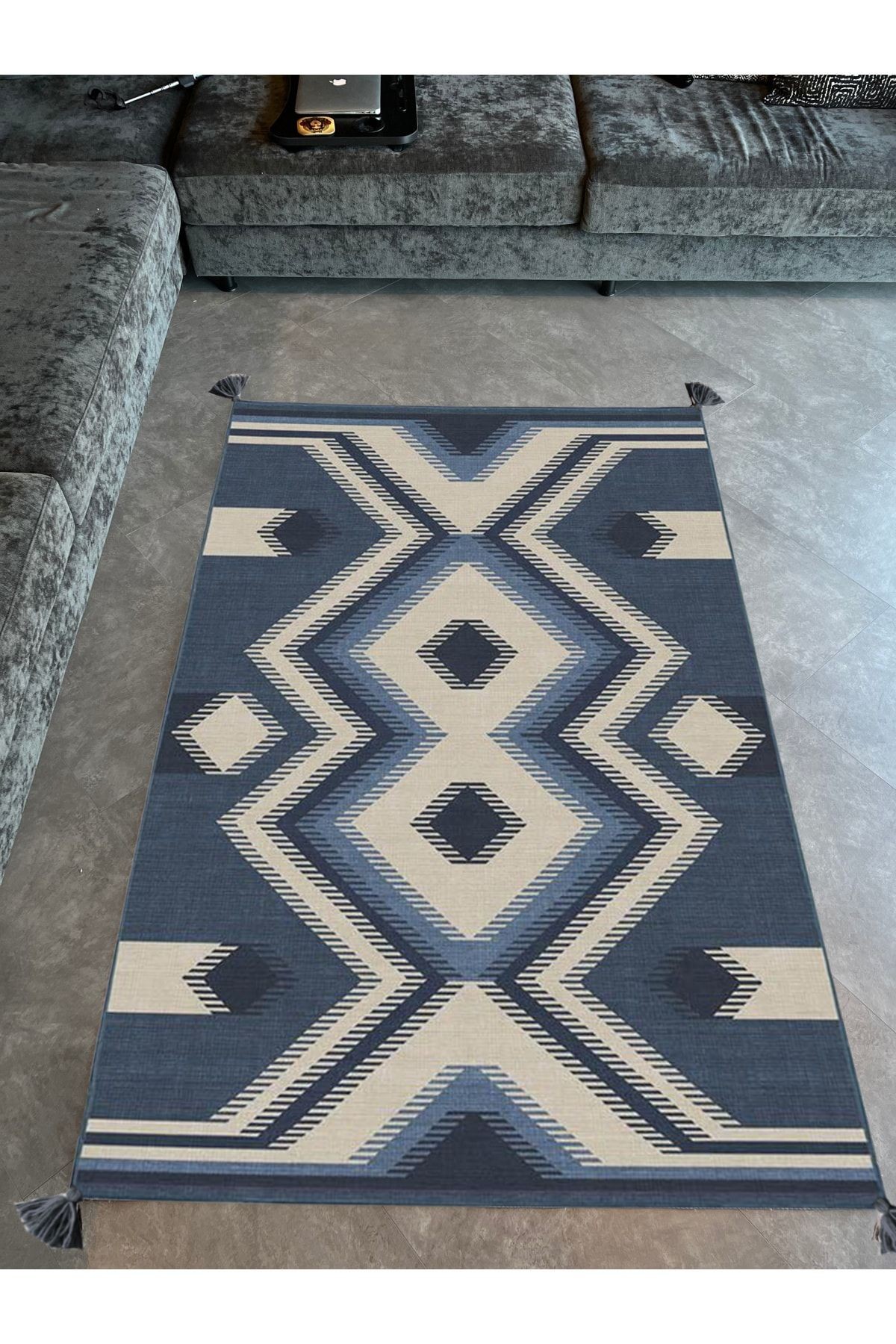 Mira 1179 Mavi Lacivert Ikat Etnik Desenli Püsküllü Dokuma Taban Halı