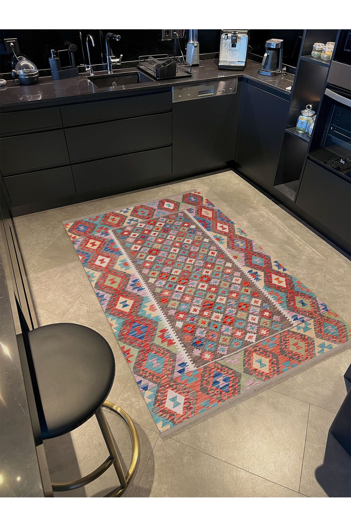 Güney Koleksiyonu Çok Renkli Geometrik Motifli ve Geleneksel Desenli Vintage Dekoratif Halı 40