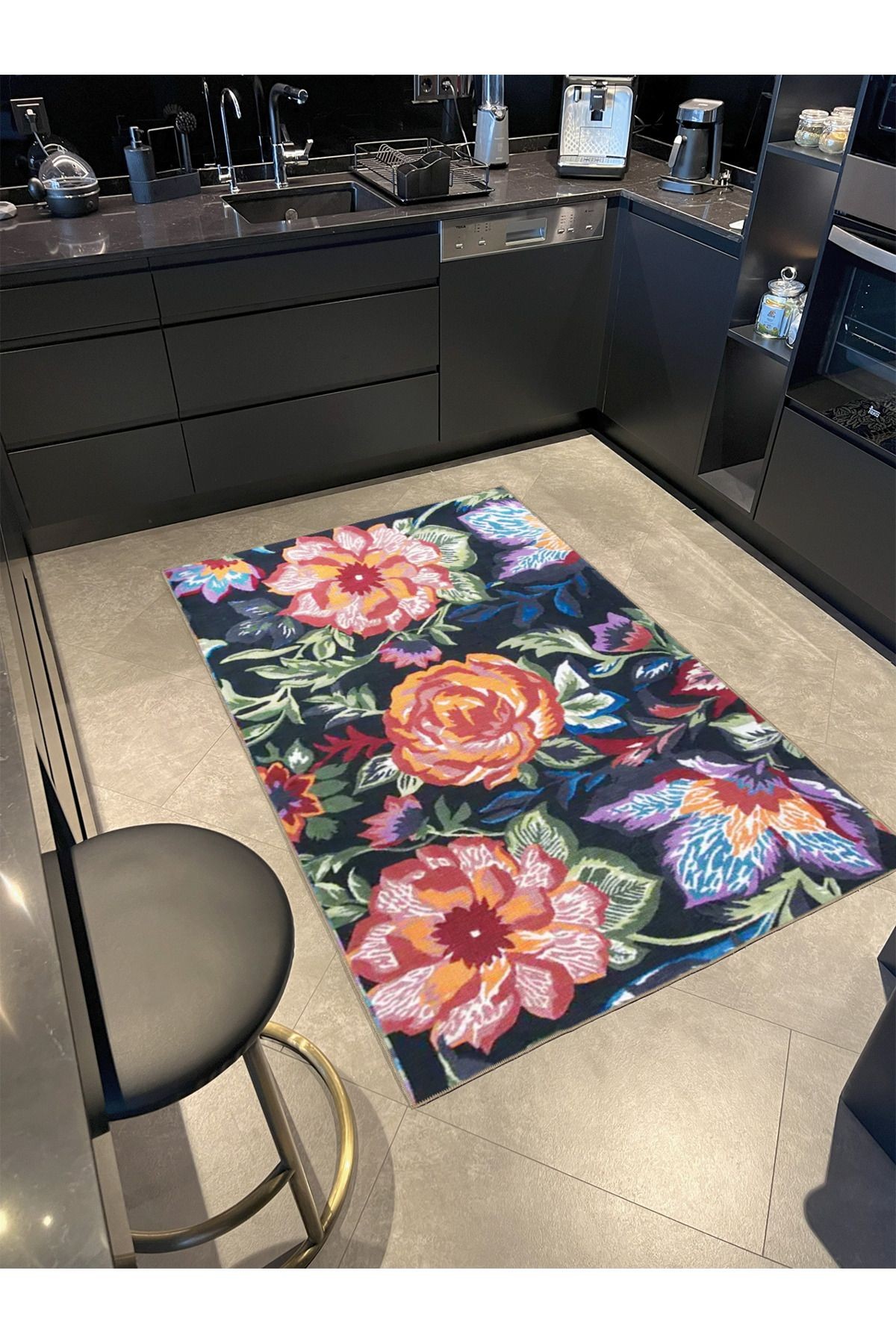 Koyu Ton Çok Renkli Çiçek ve Gül Desenli Kreatif Modern Dekoratif Halı 3416
