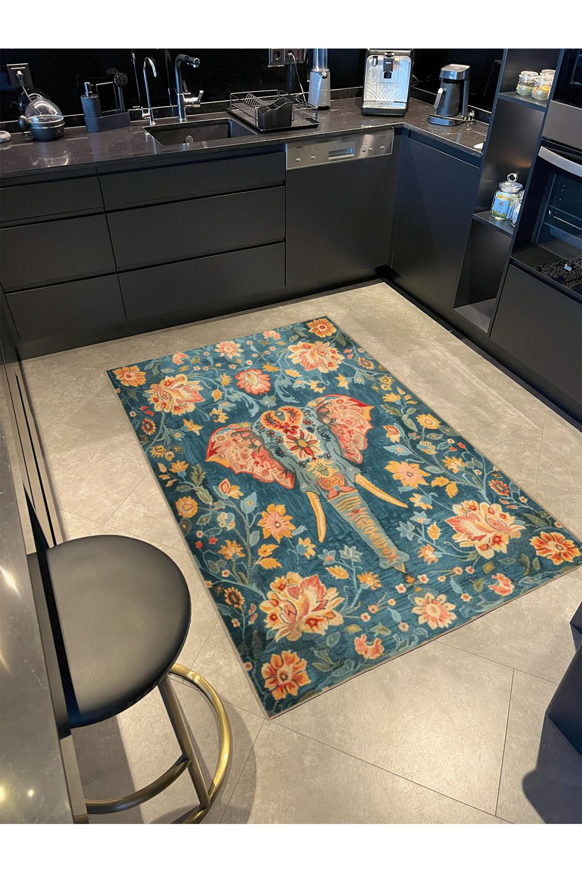 Paris Koleksiyonu Mavi Pembe Tonlar Fil ve Çiçekler Desenli Kreatif Modern Dekoratif Halı 126