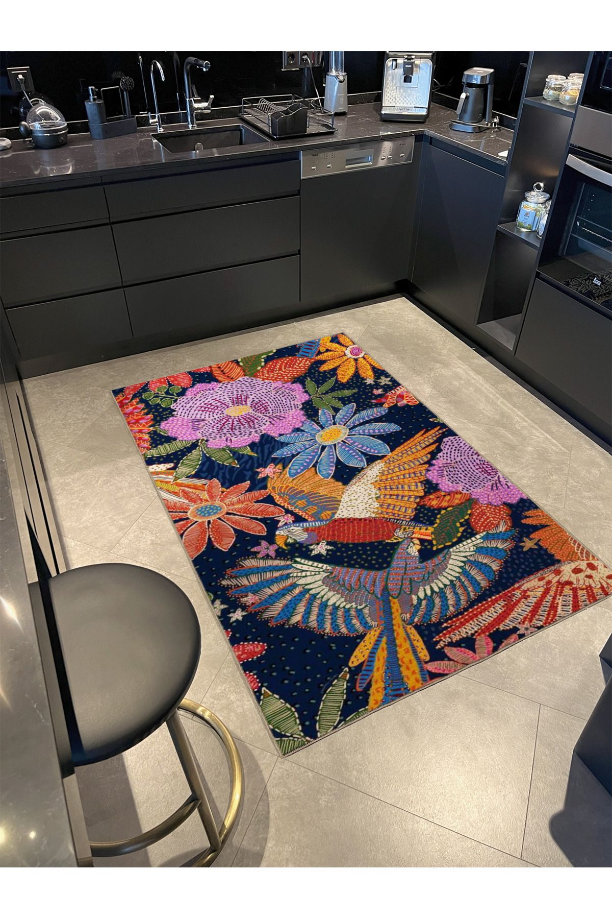 Lacivert Temalı Çok Renkli Floral Çiçek Desenli Kreatif Modern Dekoratif Halı 3648