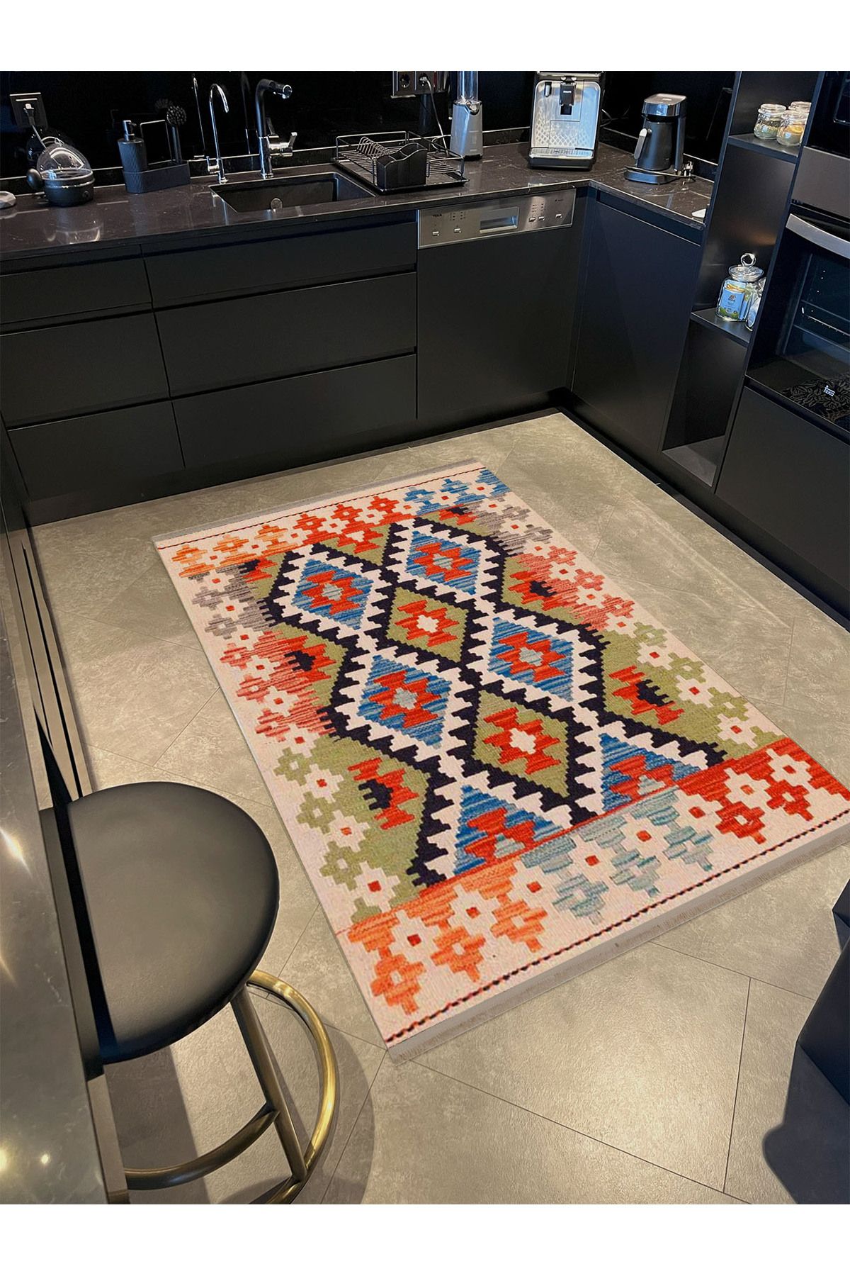 Güney Koleksiyonu Çok Renkli Geometrik Motifli ve Geleneksel Desenli Vintage Dekoratif Halı 46