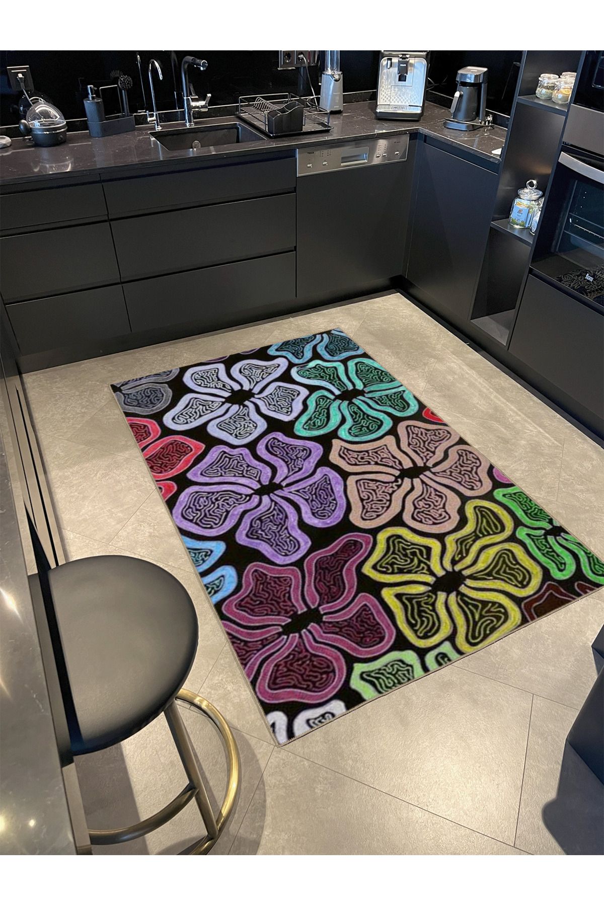 Siyah Temalı Çok Renkli Abstract Soyut Desenli Modern Dekoratif Halı 4711