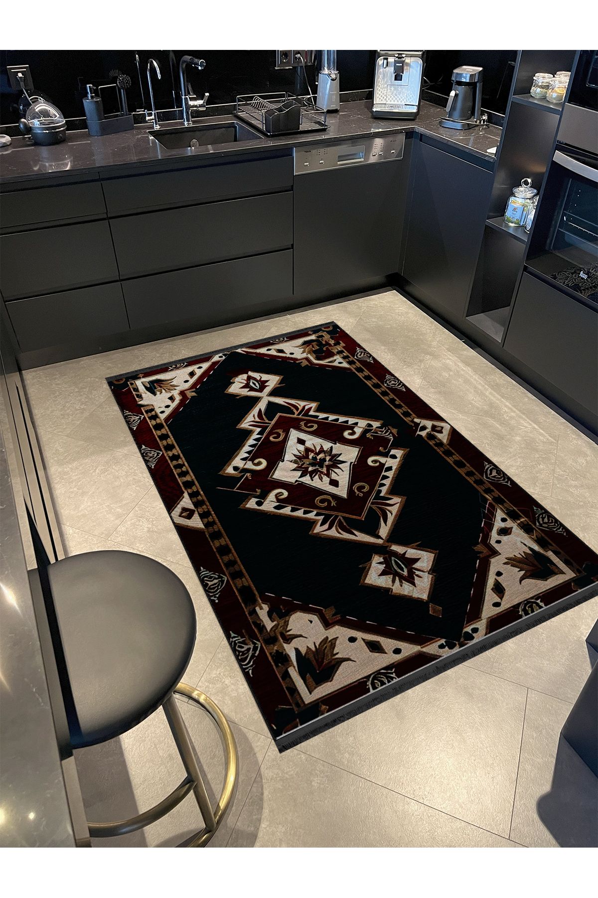 Koyu Yeşil Antik Tasarım Serisi Bordo Desenli Vintage Dekoratif Halı antik37