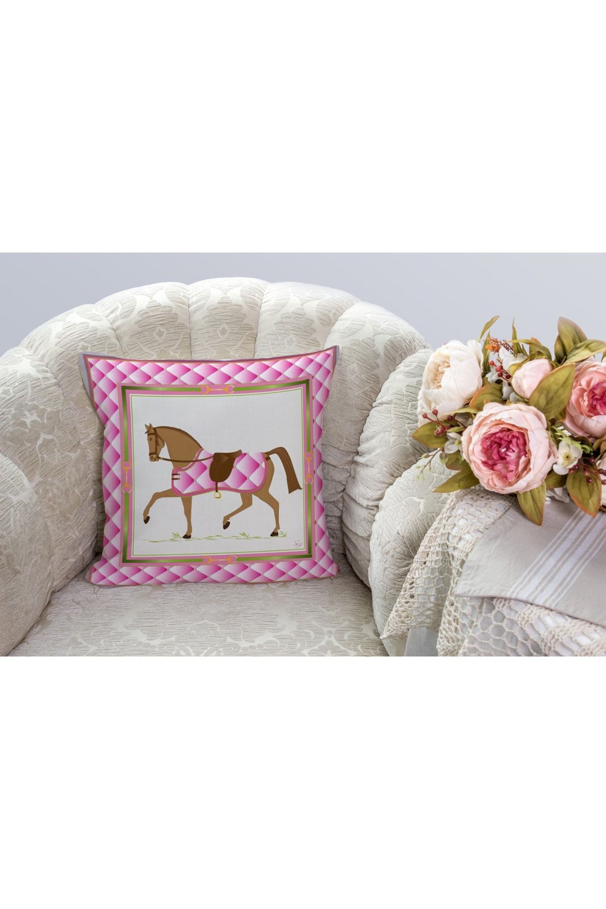 Kırlent Pembe Beyaz At Temalı Kırlent Kılıfı Pillow44