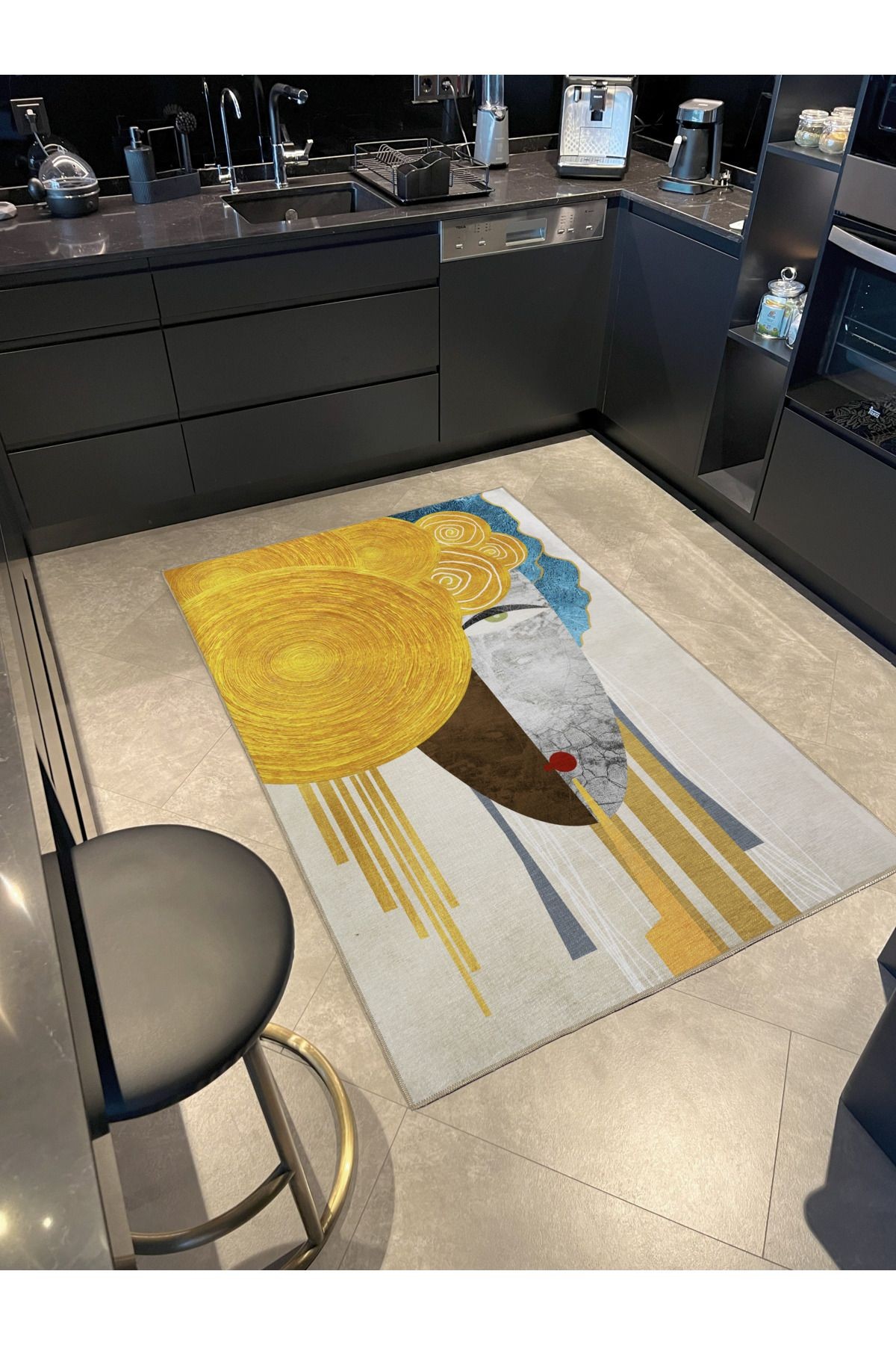 Çok Renkli Sürrealist Temalı Portre Desenli Kreatif Modern Dekoratif Halı 2268