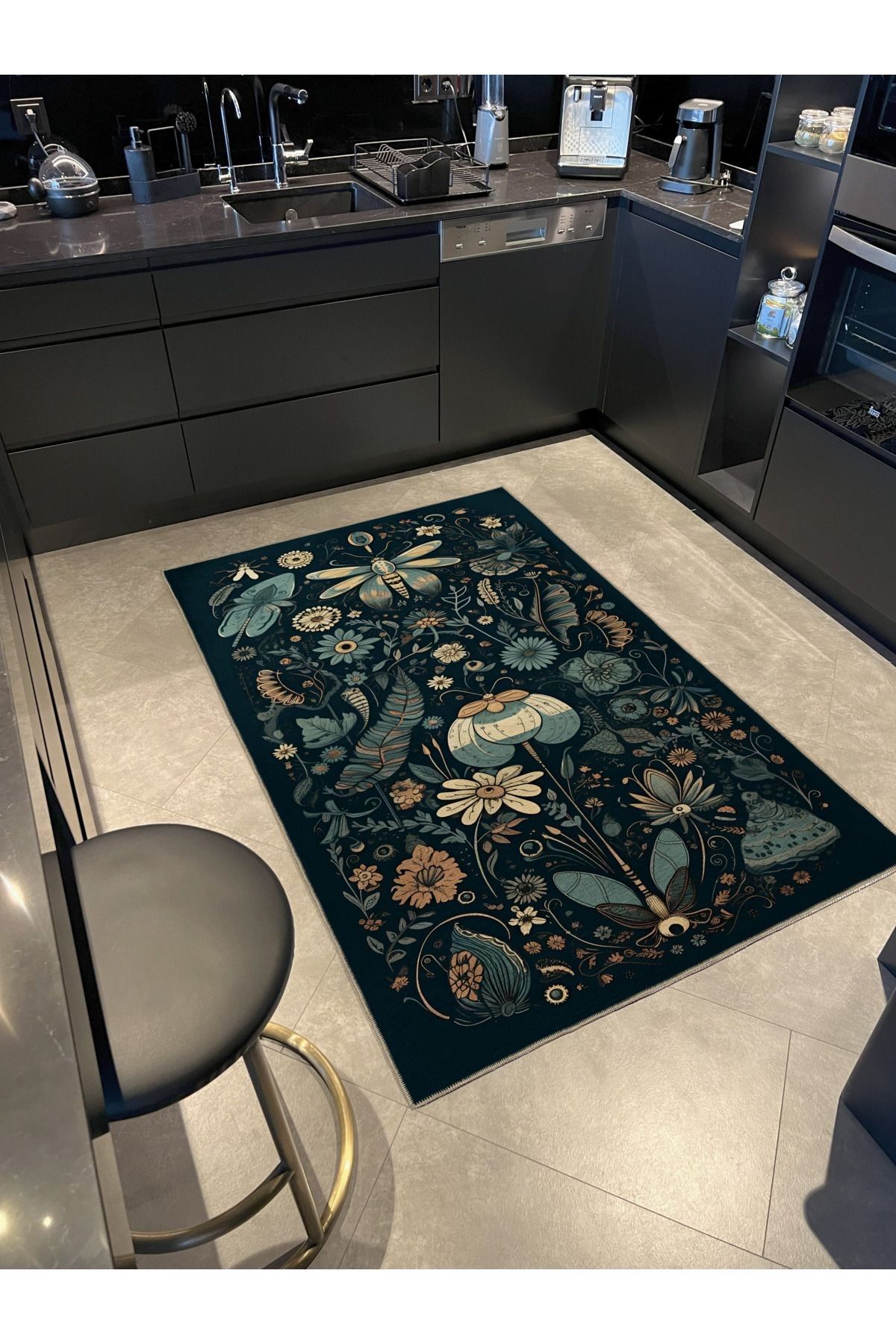 Koyu Ton Çok Renkli Karma Etnik Çiçek ve Gül Desenli Modern Dekoratif Halı 2332
