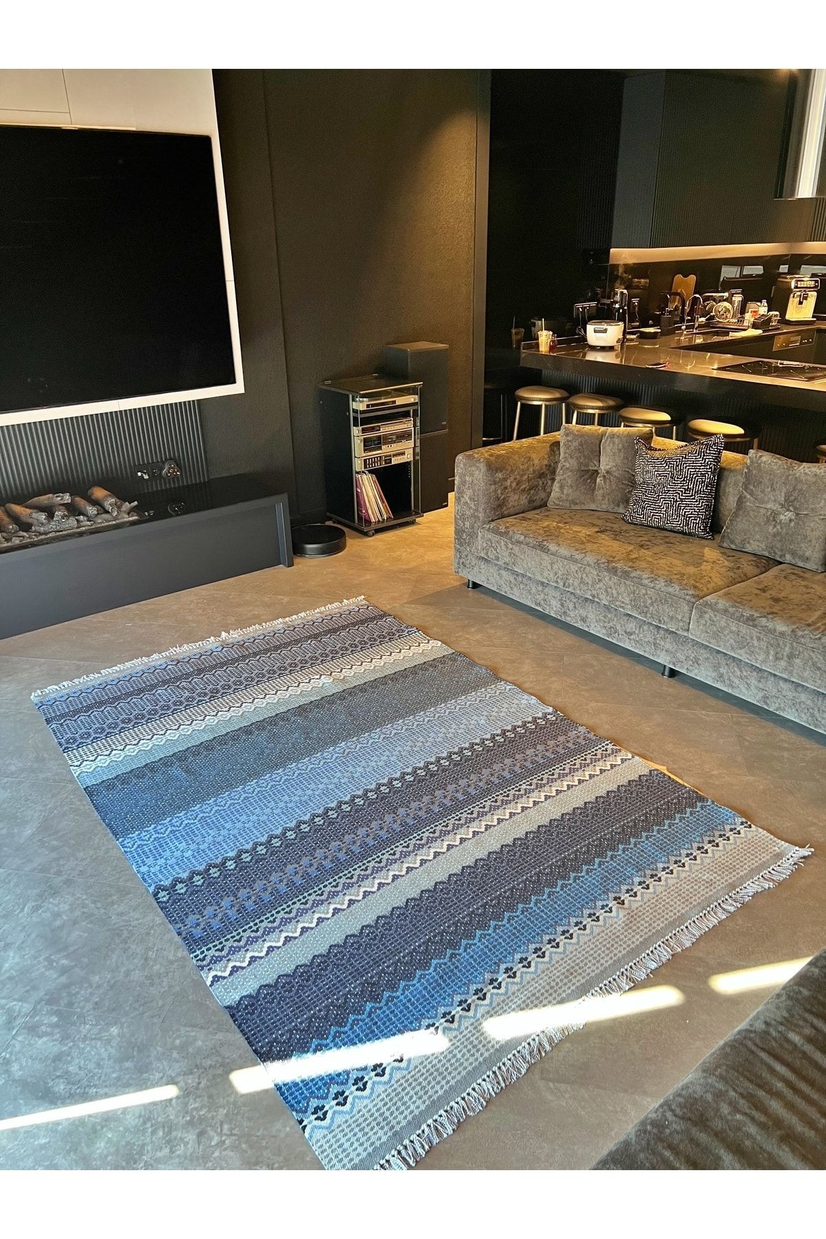 Cotton 545 Mavi Ve Lacivert Çok Renki Dokuma Taban Kilim