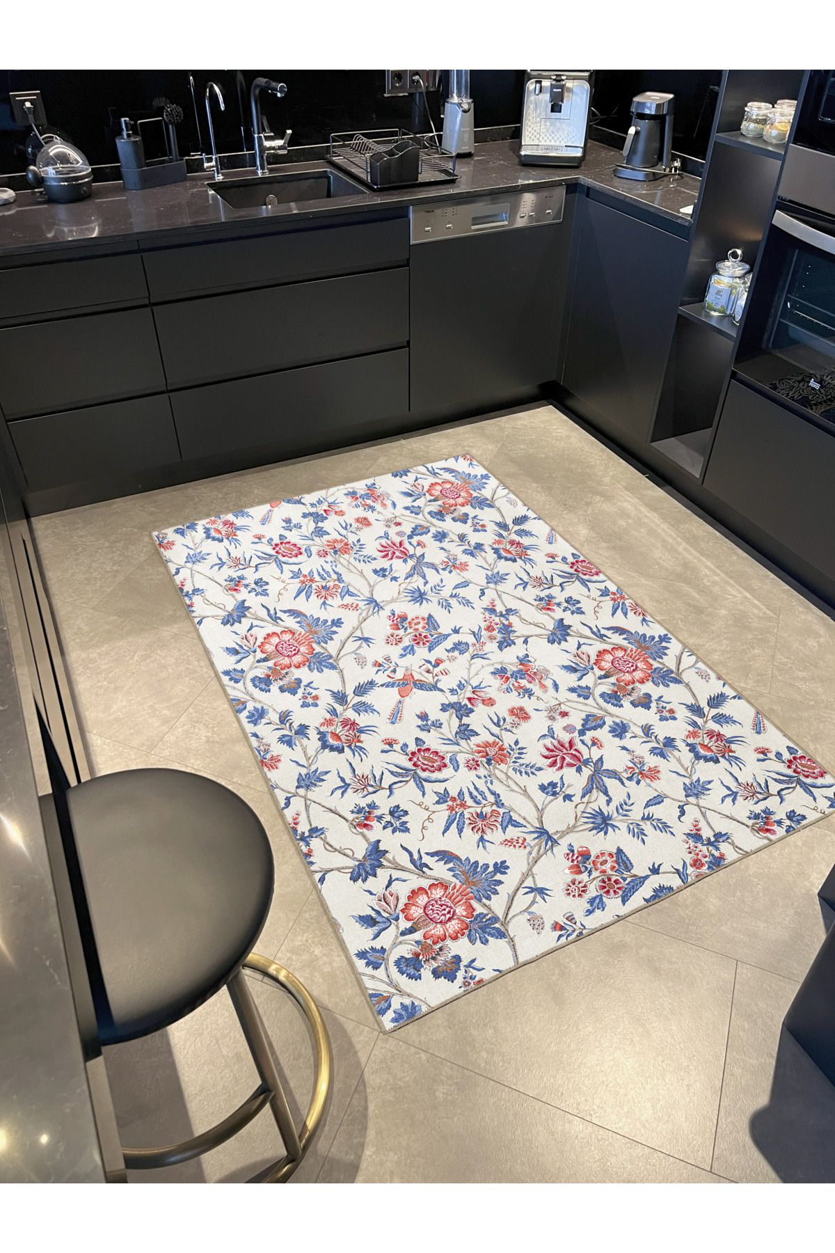 Mavi Kırmızı Temalı Sarmaşık ve Çiçek Desenli Modern Dekoratif Halı 3353