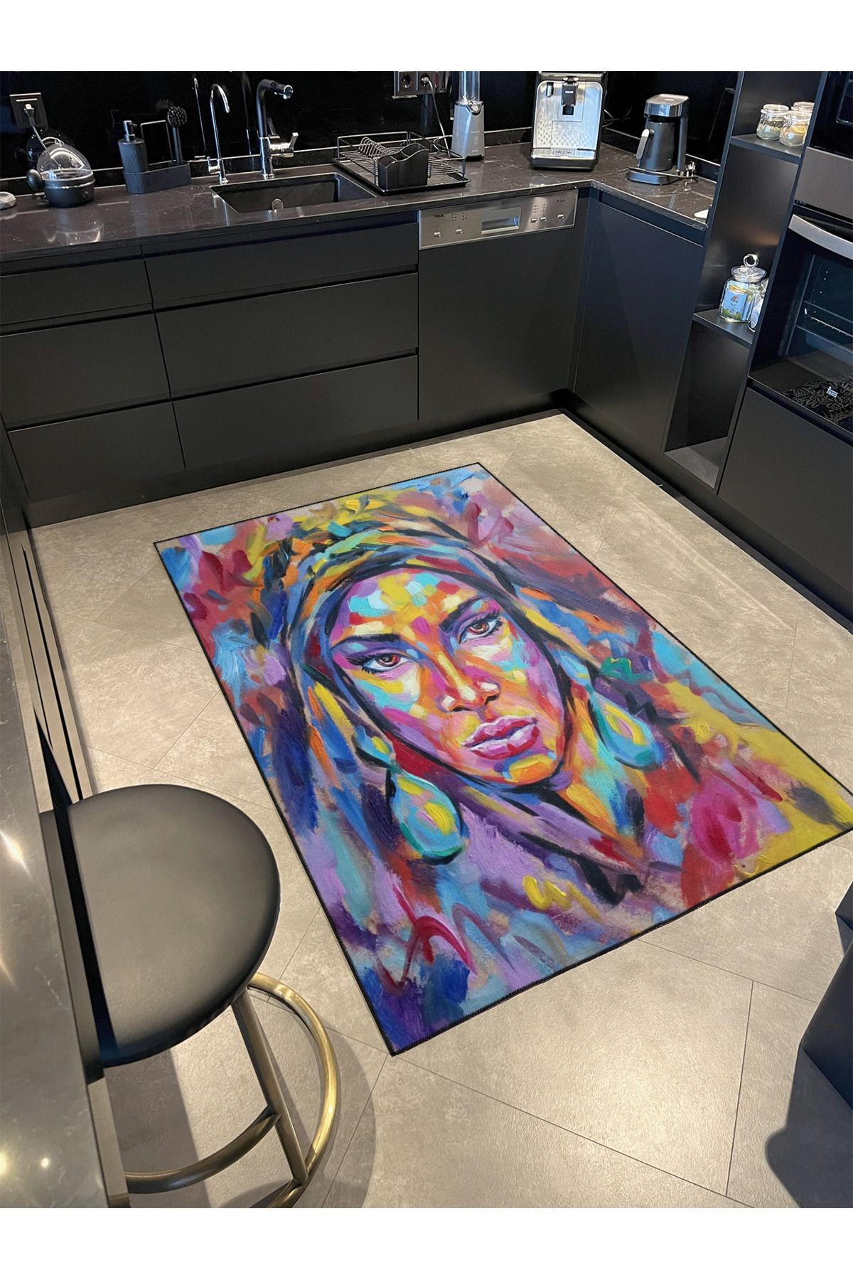 Sinirli Kız Renkli Desenli Dokuma Taban Yıkanabilir Halı miravip8731