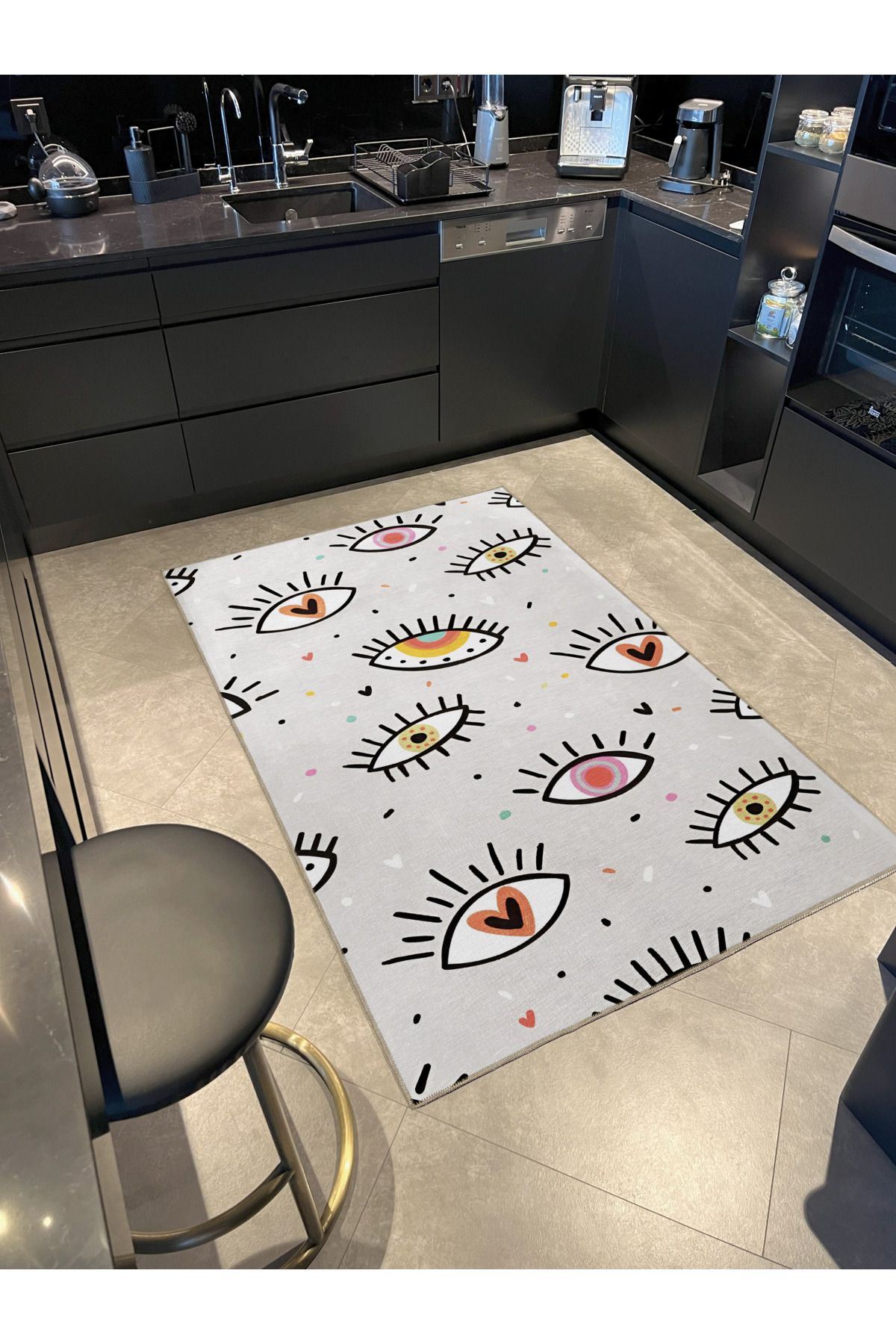 Gri Temalı Çok Renkli Etnik Göz ve Kalp Desenli Kreatif Modern Dekoratif Halı 2300