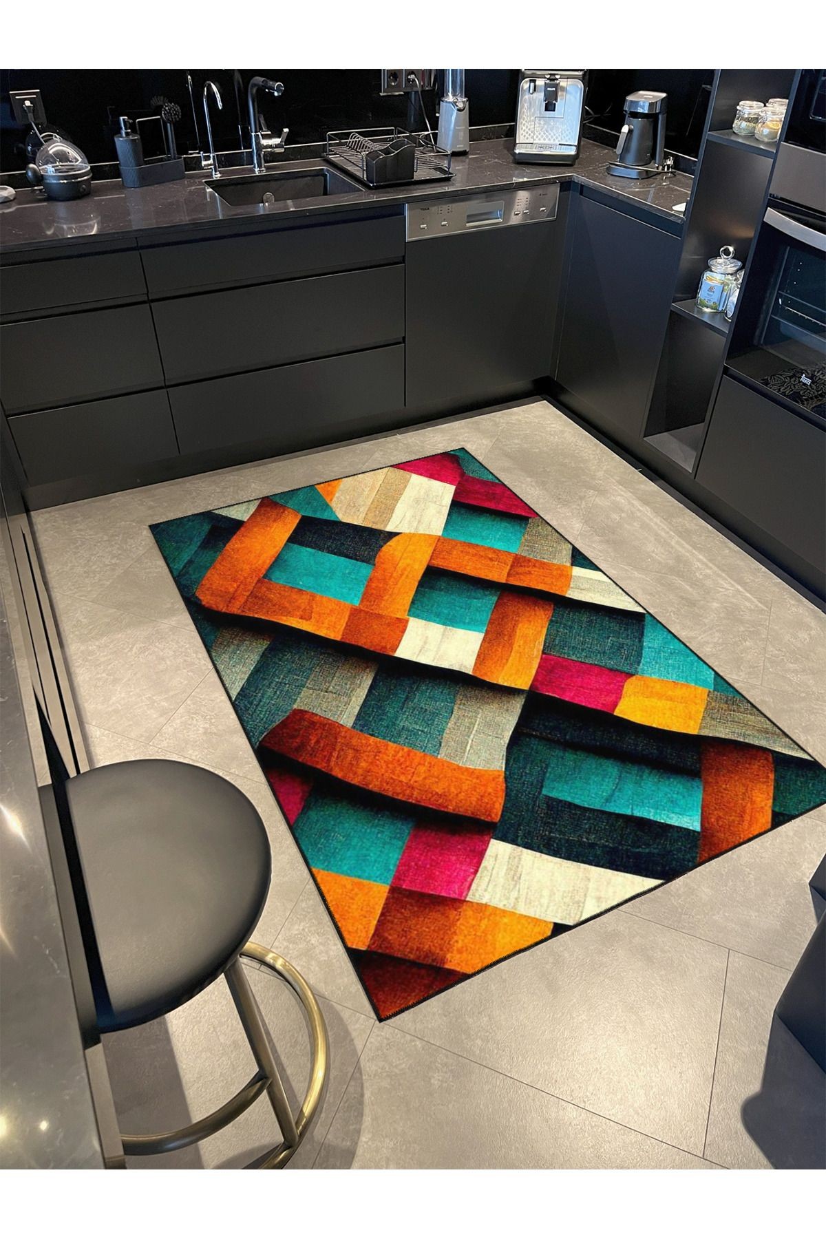 Multy Colored Üst Üste Desenli Dokuma Taban ve Yıkanabilir Halı miravip9418
