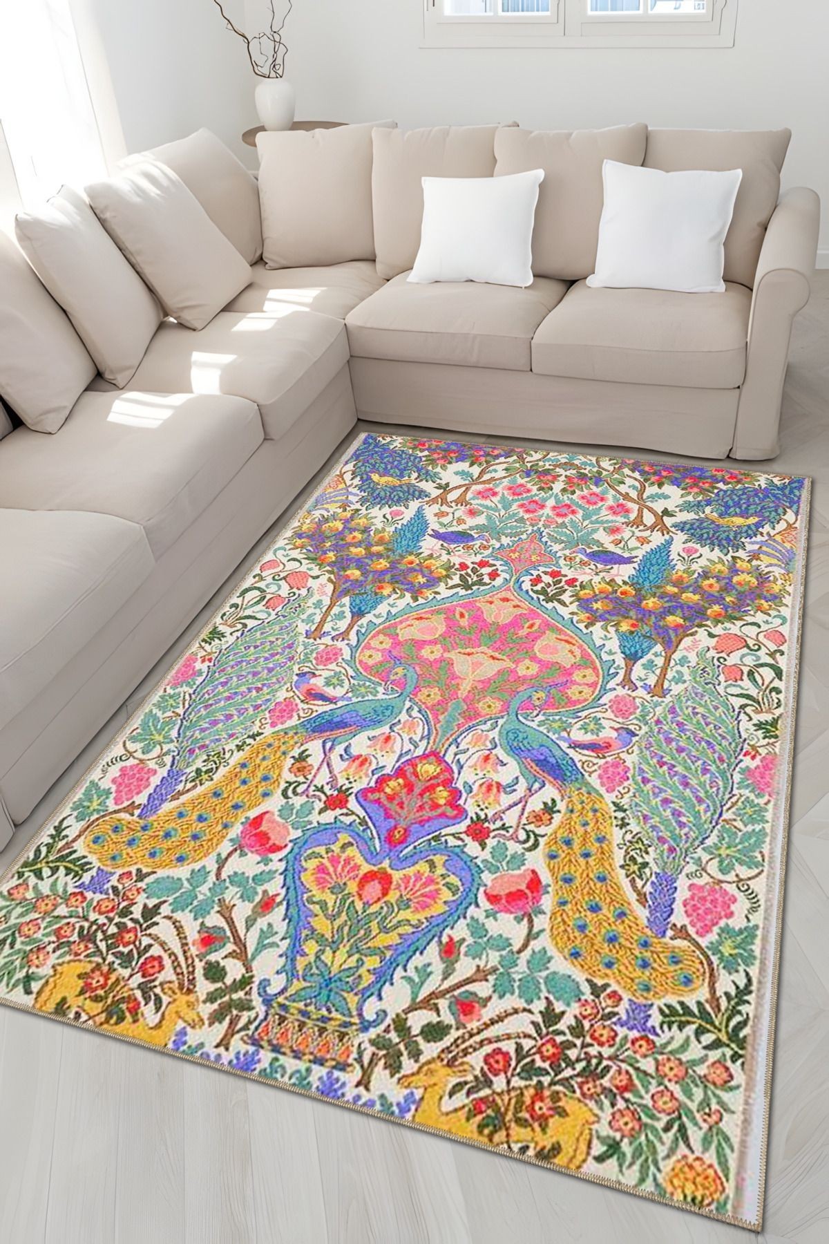 Floral Temalı Çok Renkli Karma Çiçek ve Tavus Kuşu Desenli Modern Dekoratif Halı 4922