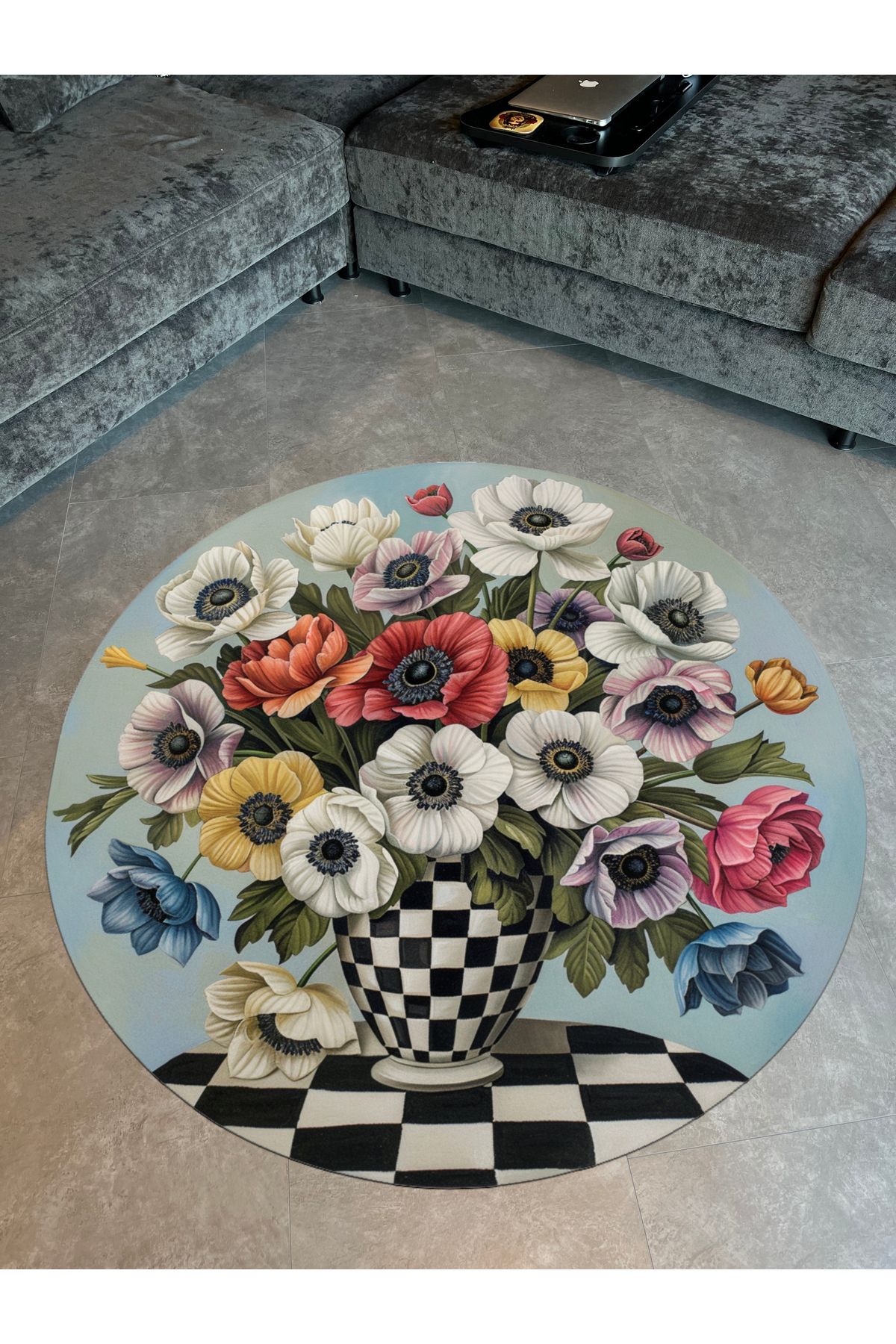 Fiorella 7002 Vazoda Renkli Çiçekler Dama Temalı Yuvarlak Baskılı Halı