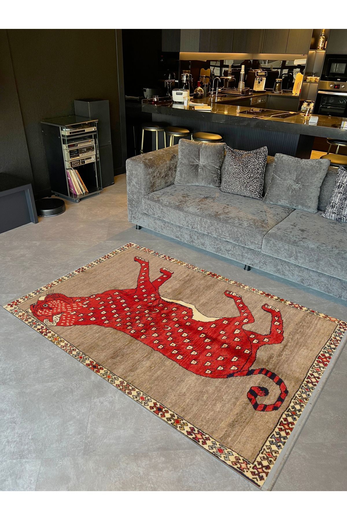 Asena Koleksiyonu Kahverengi Temalı Kırmızı Leopar Desenli Modern Dekoratif Halı 50