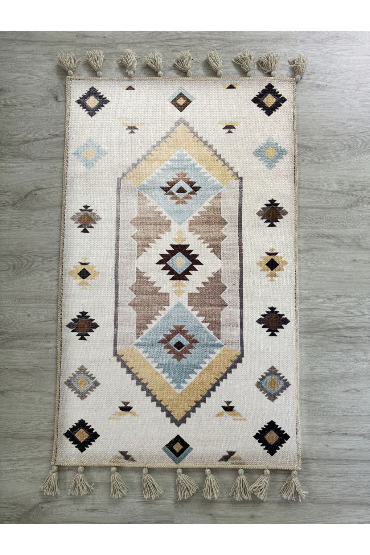 Bej Tema Çok Renkli Antik Tasarım Serisi Desenli Vintage Dekoratif Halı 07