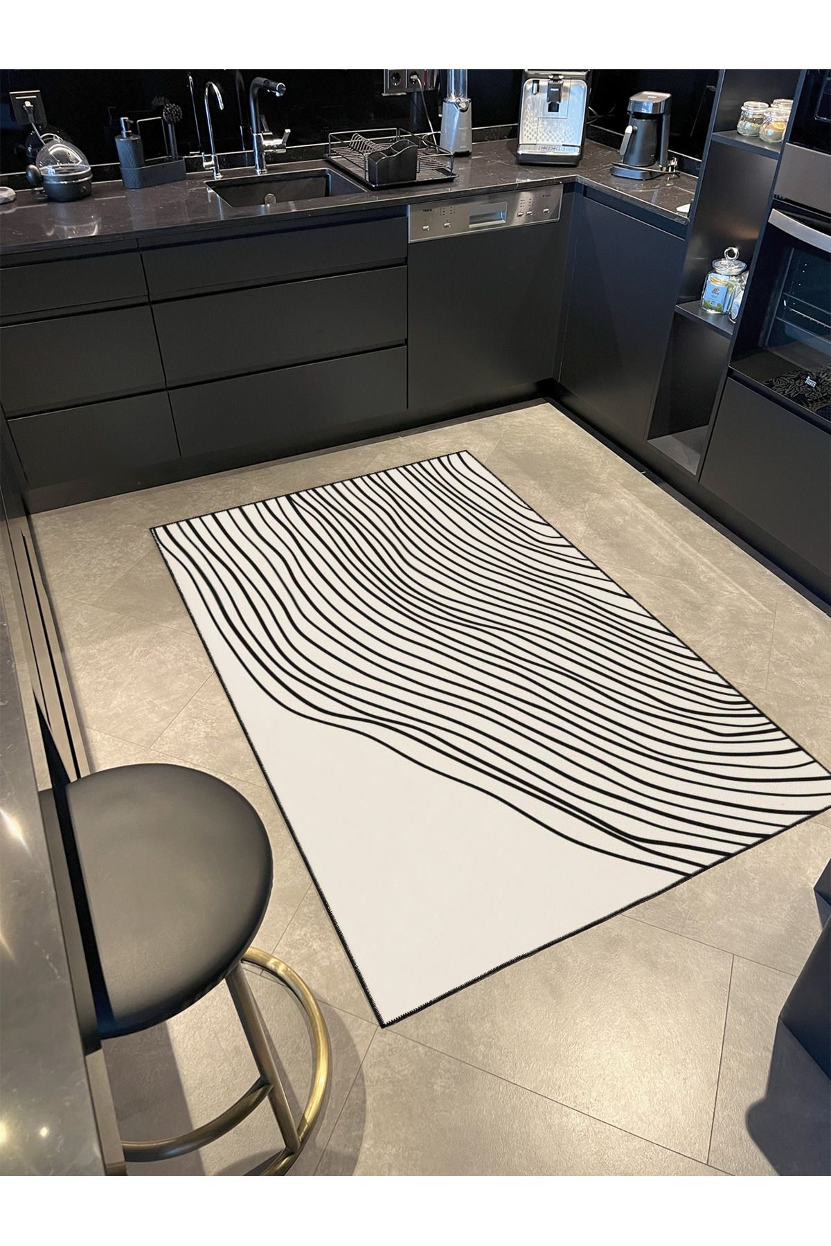 Krem Tonlu Çizgili Desenli Dekoratif ve Yıkanabilir Halı miravip9265