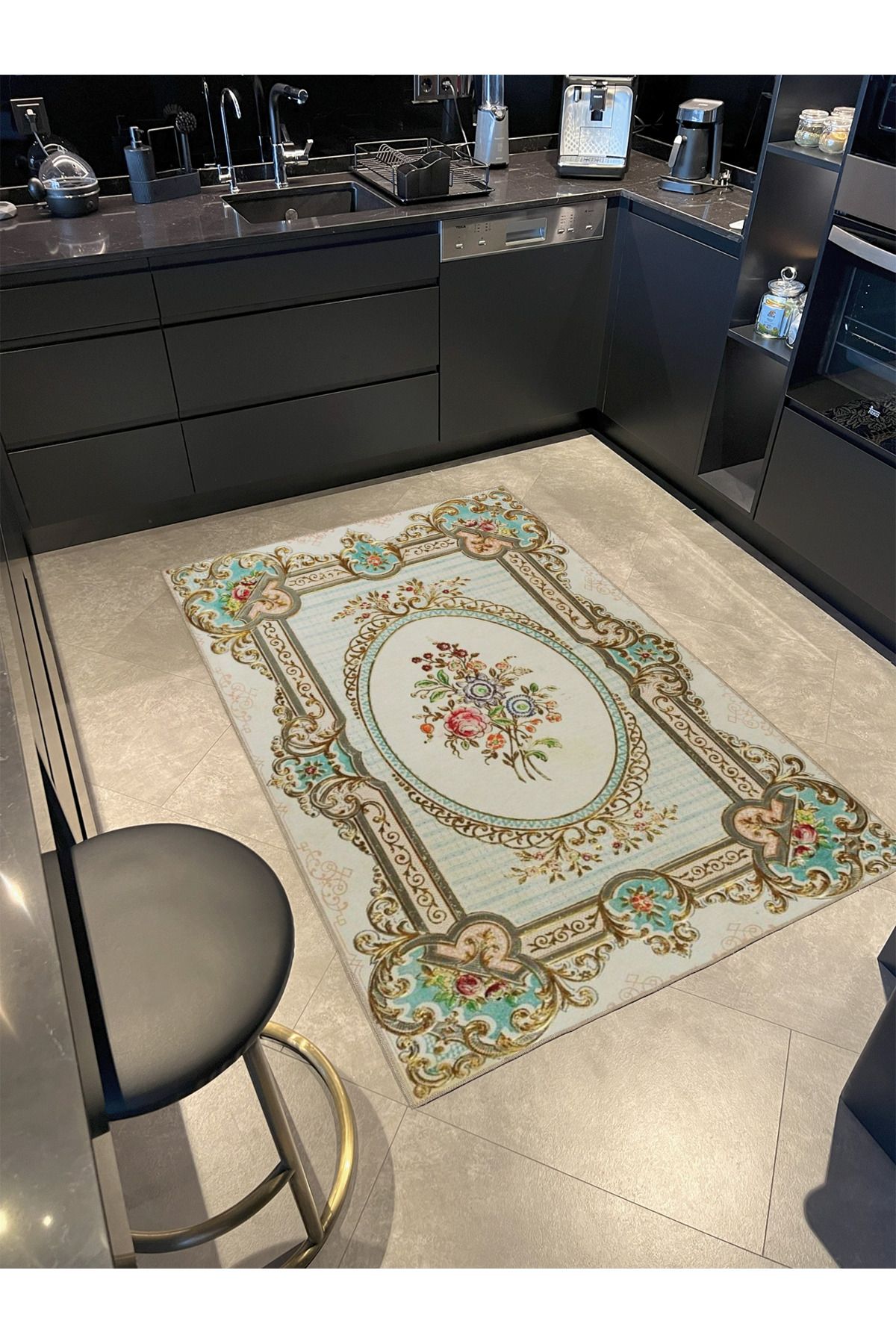 Demet Çiçekli Desenli Geometrik Dekoratif Halı miravip199