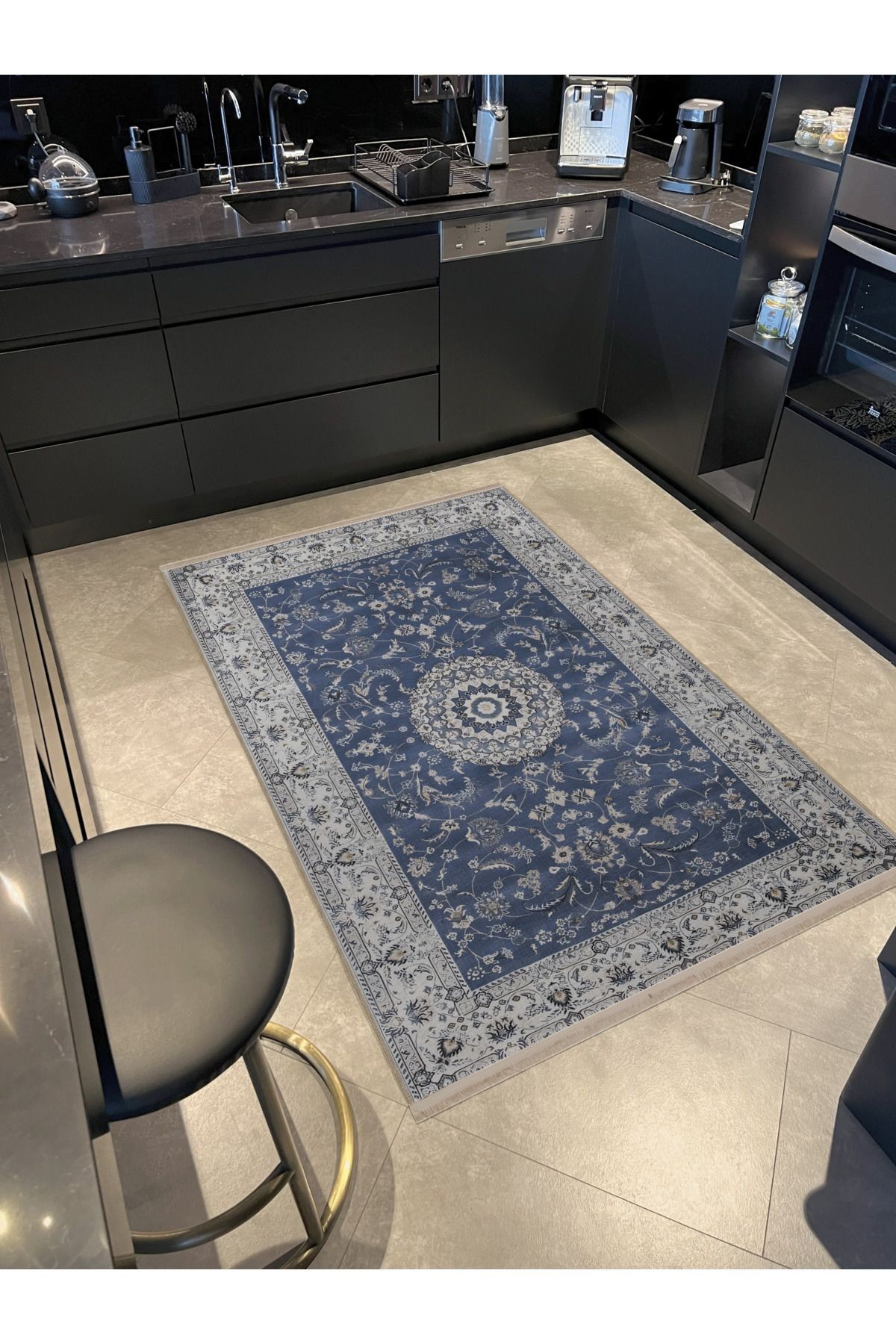 Lacivert Temalı Geleneksel Motif Çiçek Desenli Kreatif Vintage Dekoratif Halı 2423